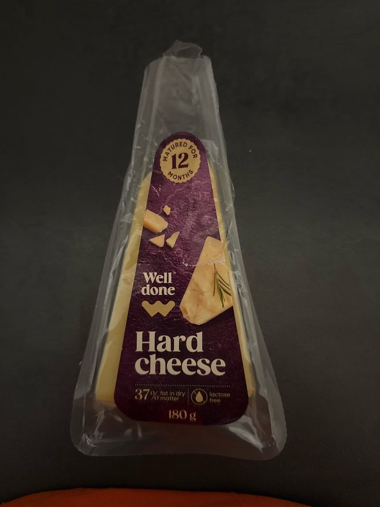 Well done Hard cheese refined 12 months packshot