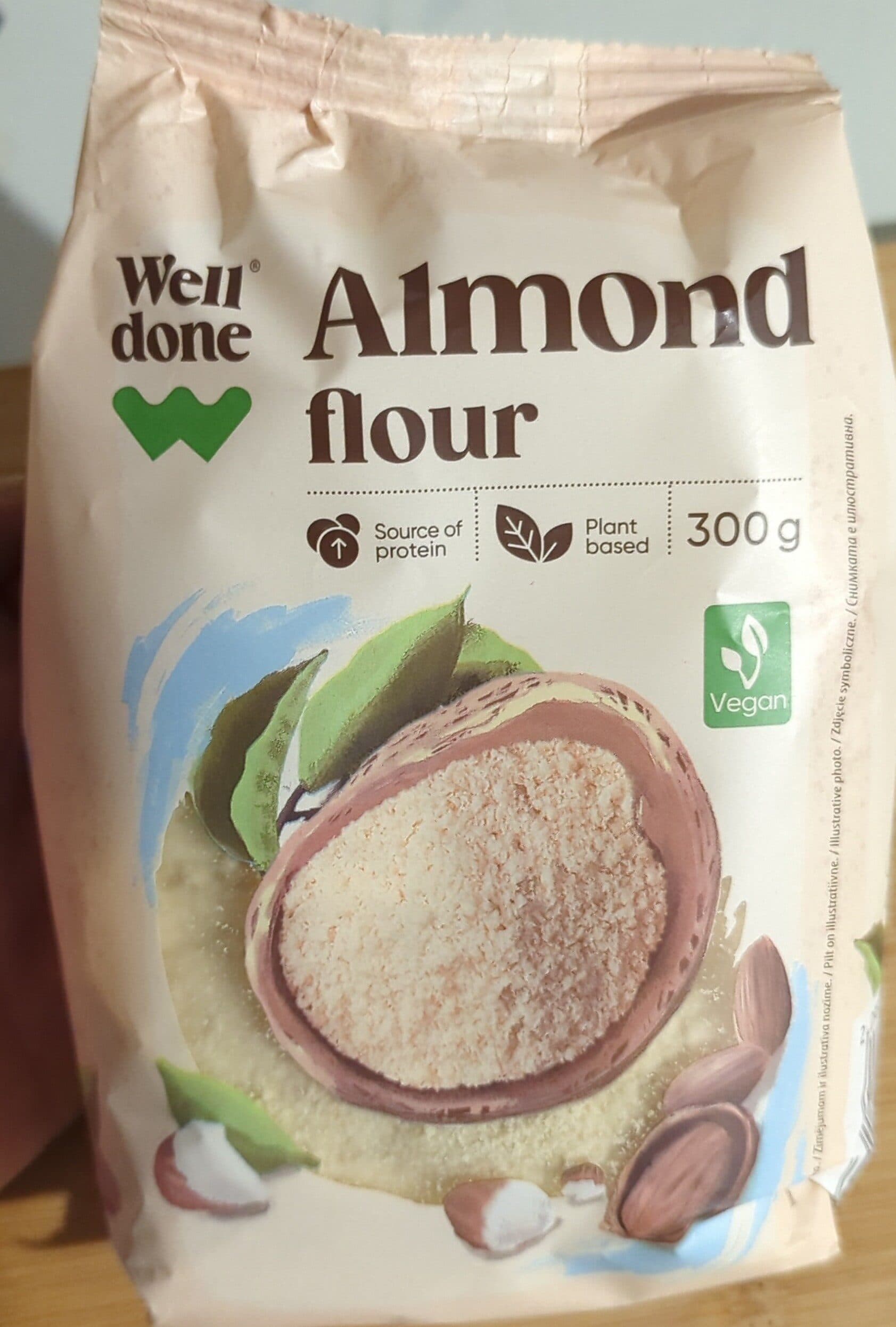 Well Done Almond Flour packshot
