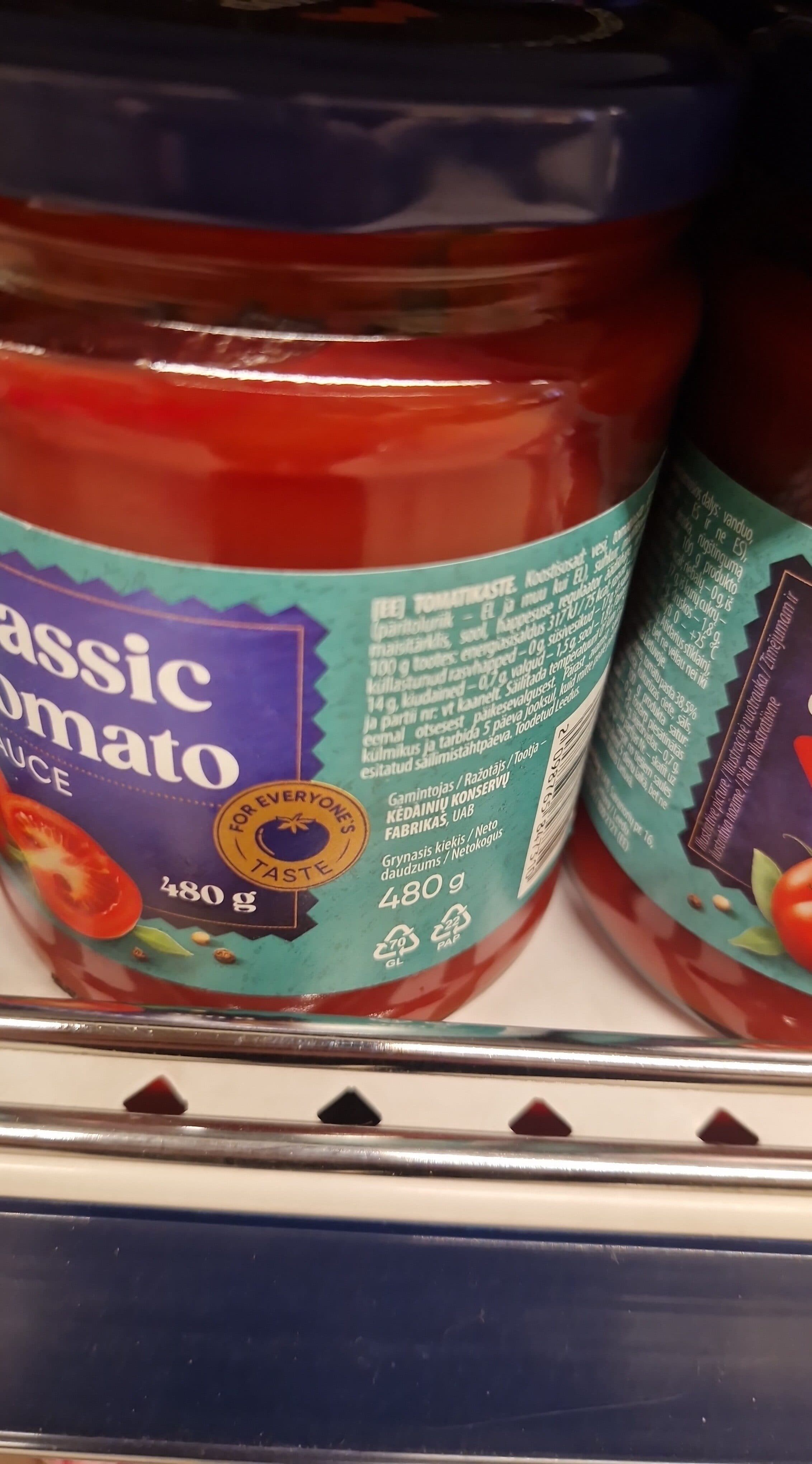 Well Done Tomato Sauce packshot