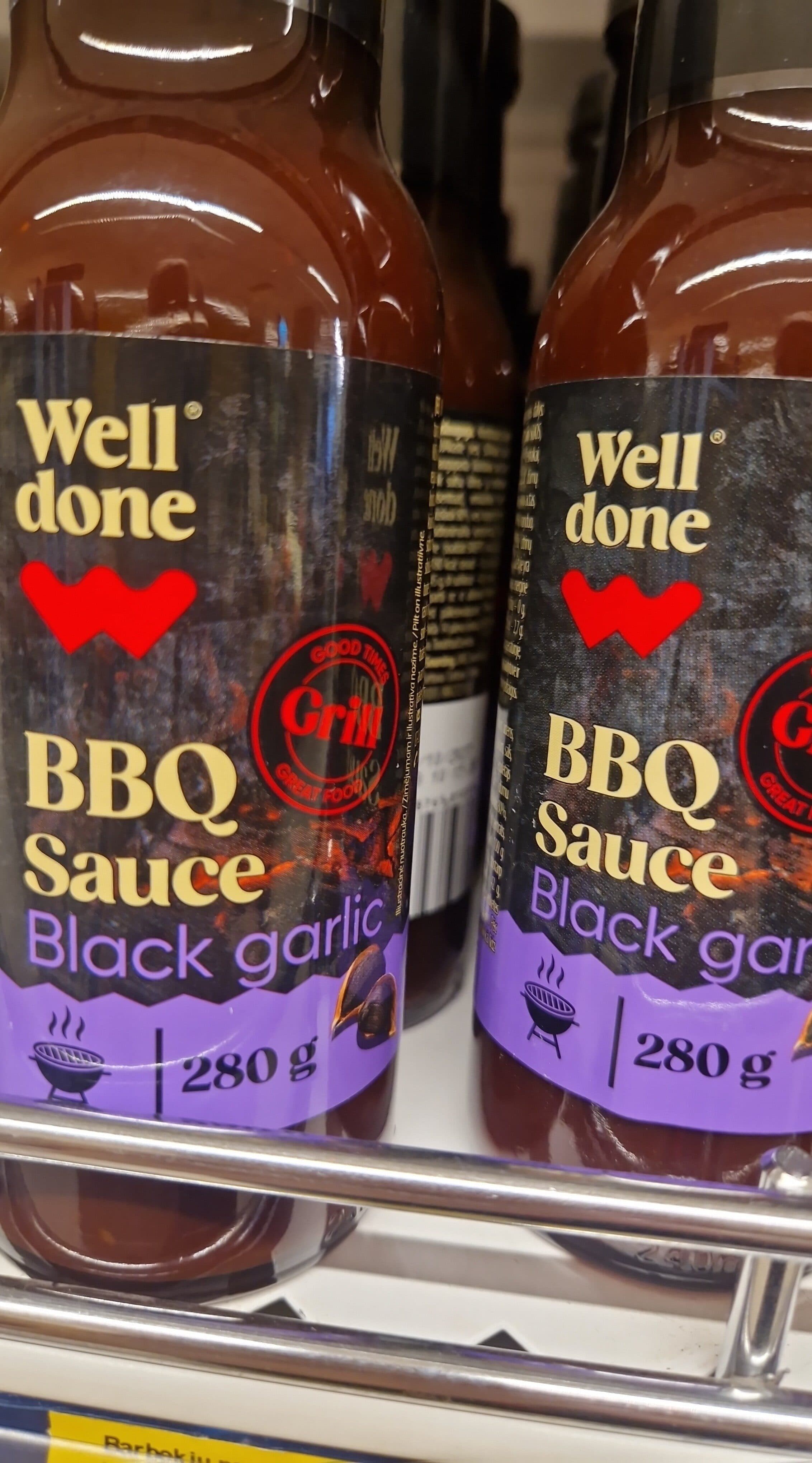 Well Donr Bbq Souce Black Garlic packshot