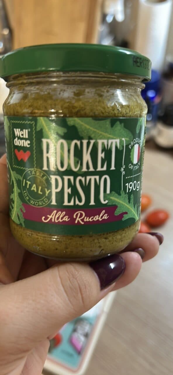 Well Done Rocket Pesto Alla Rucola packshot