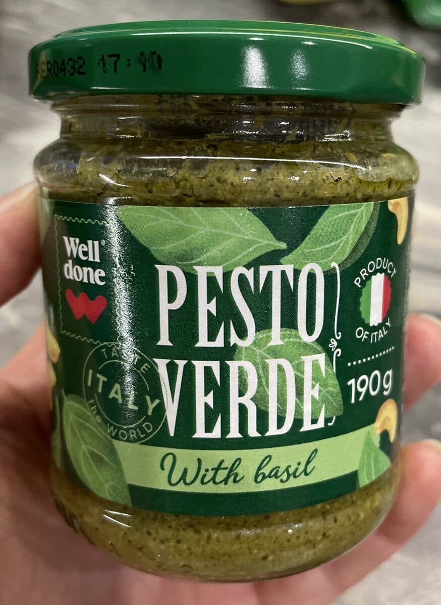 Well Done Pesto Verde With Basil packshot