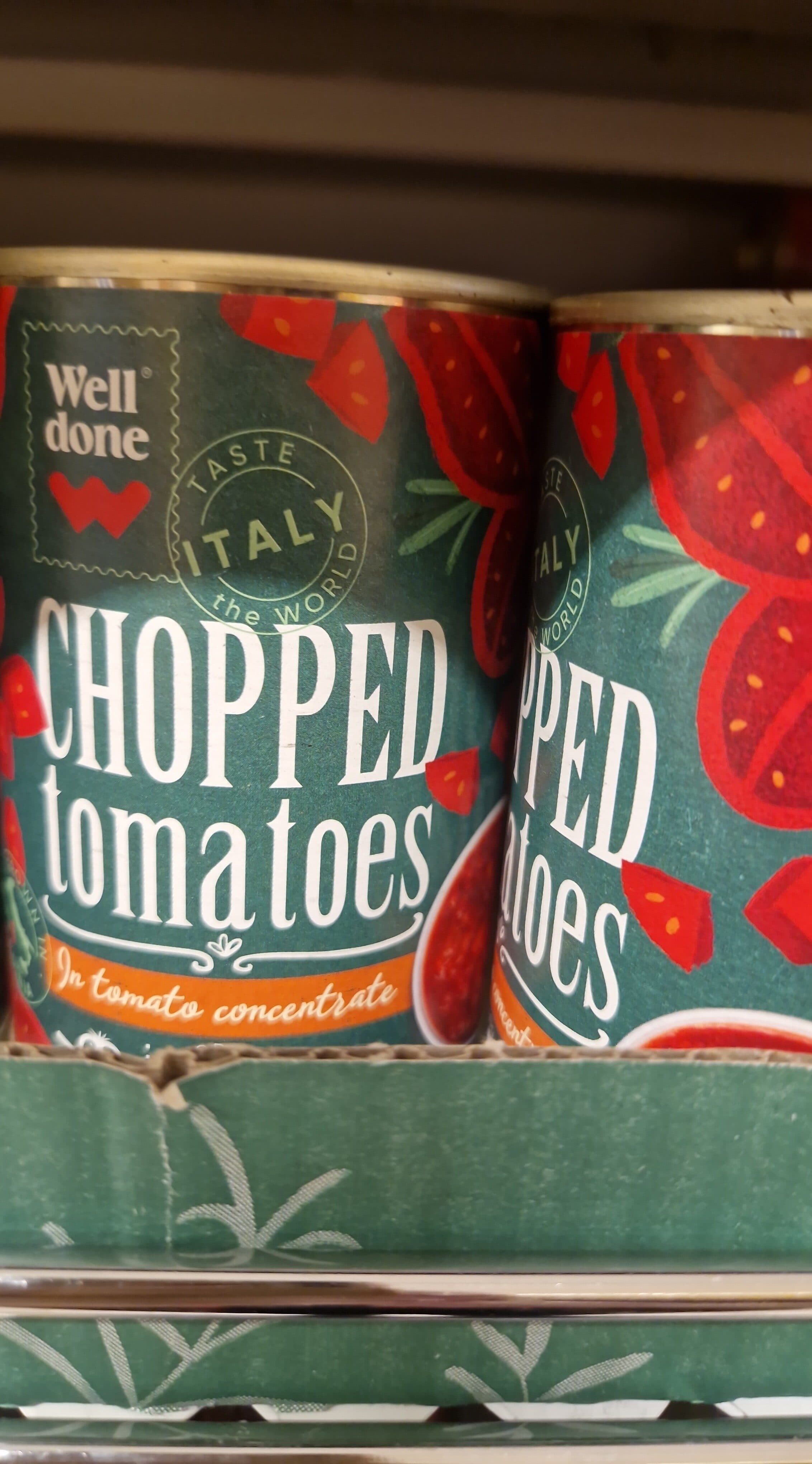 Well Done Chopped Tomatoes packshot