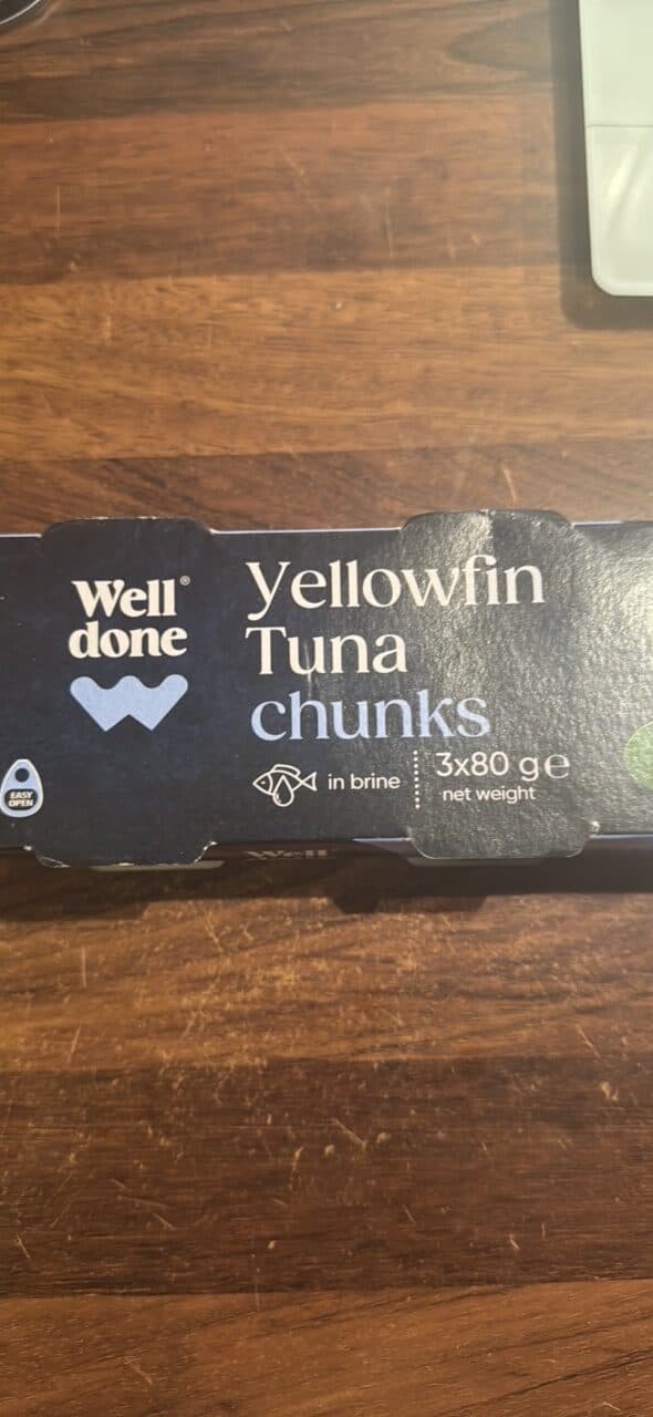 Well done Yellowfin Tuna chunks (in brine) packshot
