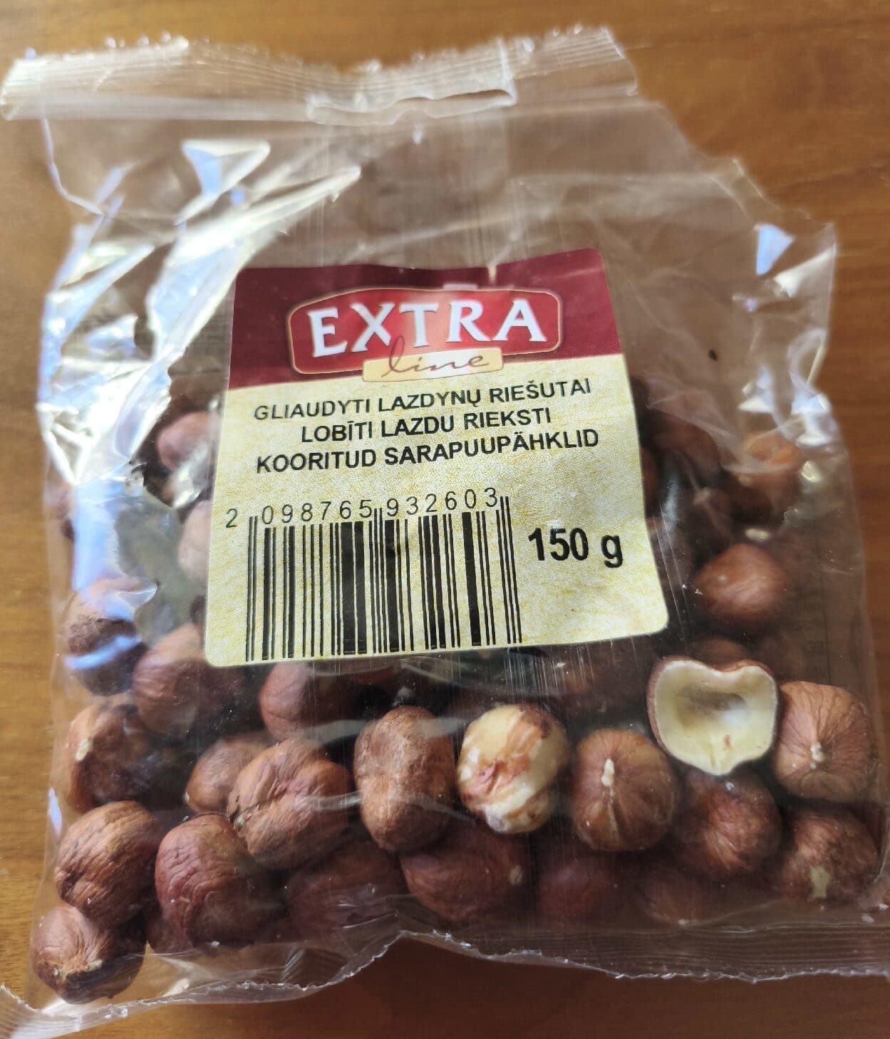 Extra gliaudyti lazdyno riešutai packshot