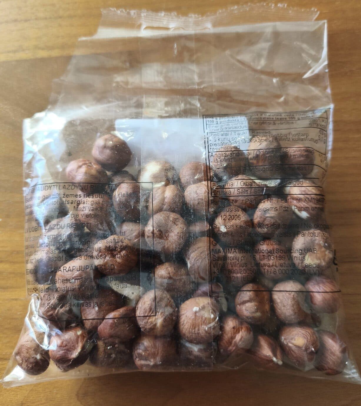 Extra gliaudyti lazdyno riešutai packshot