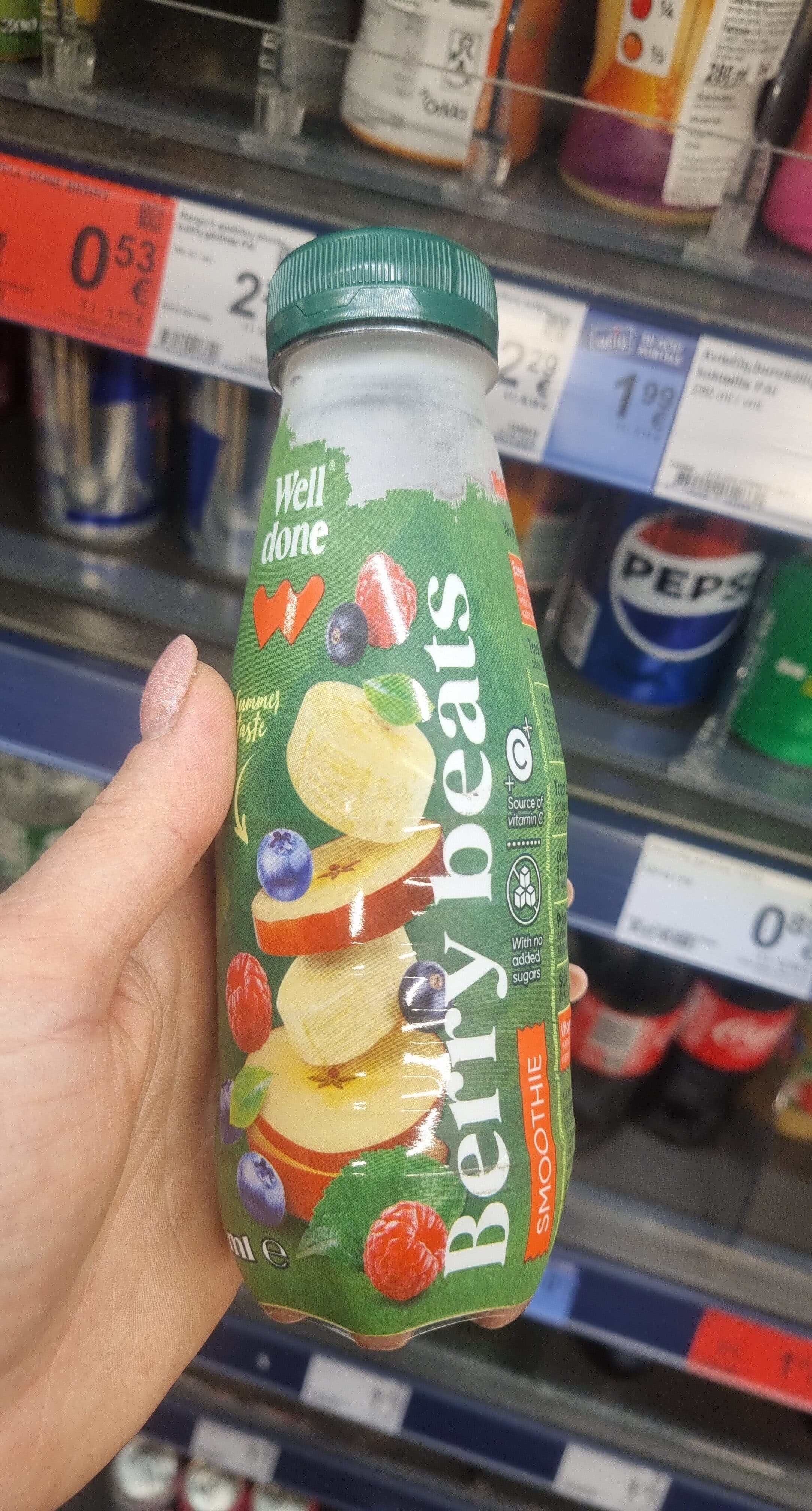 Well Done Berry Beats Smoothie packshot
