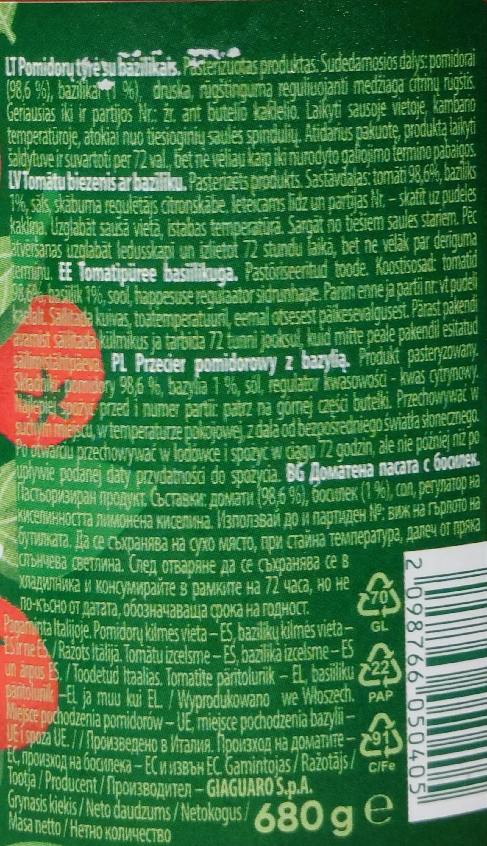 Well done Passata Basilica packshot