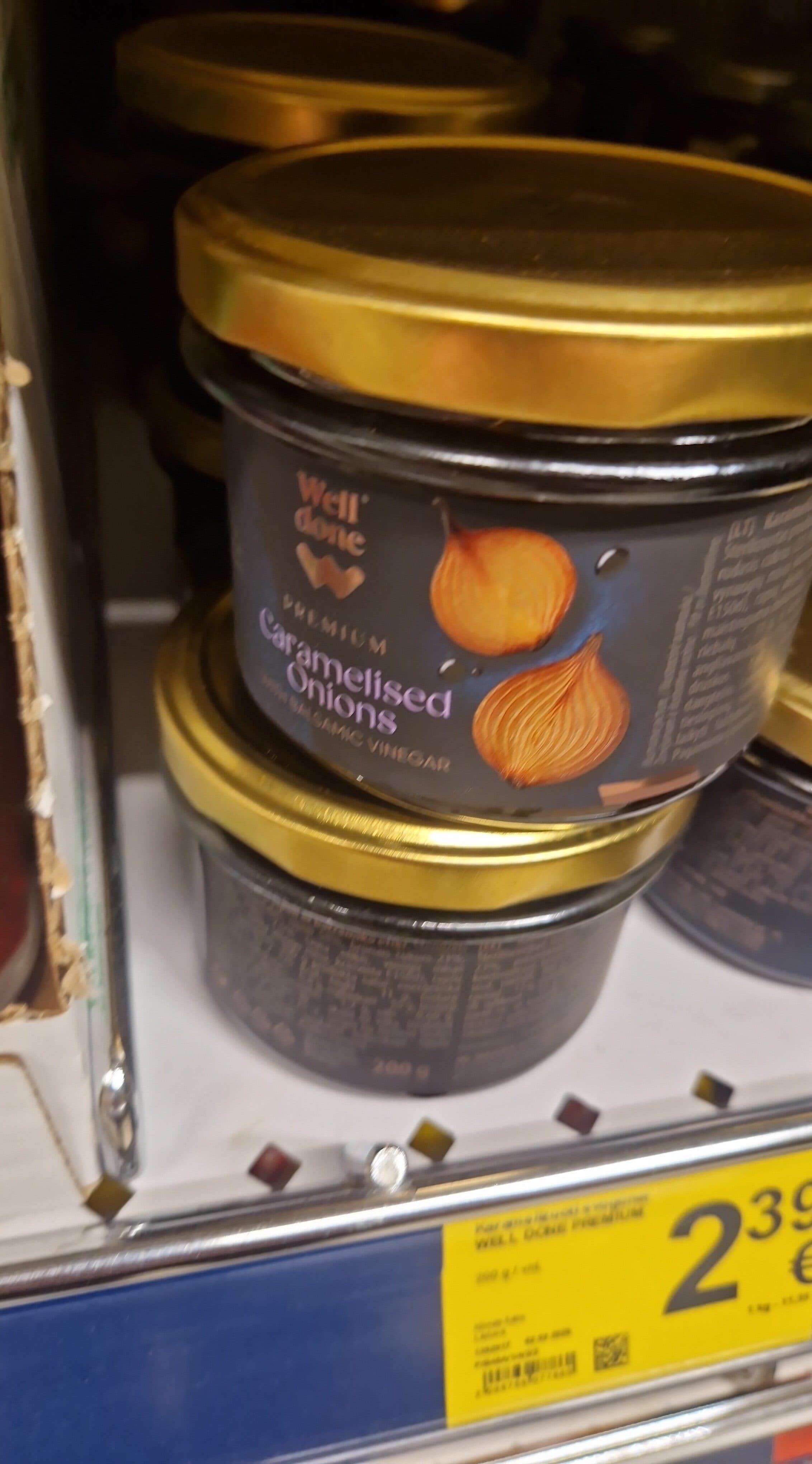 Welldons Caramelised Onions packshot