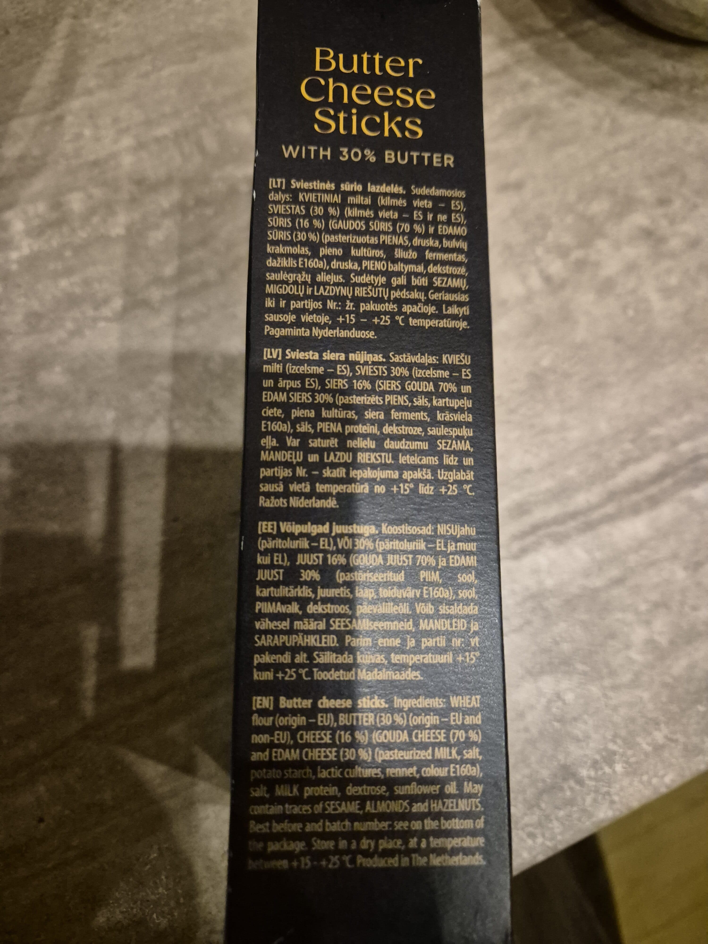 WellDone Butter Cheese Sticks packshot