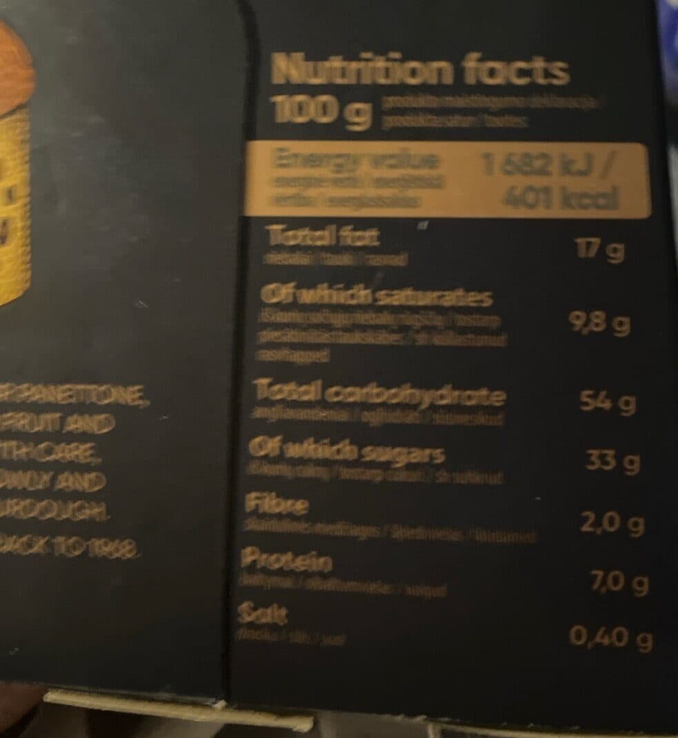 Well Done Classico Panettone packshot