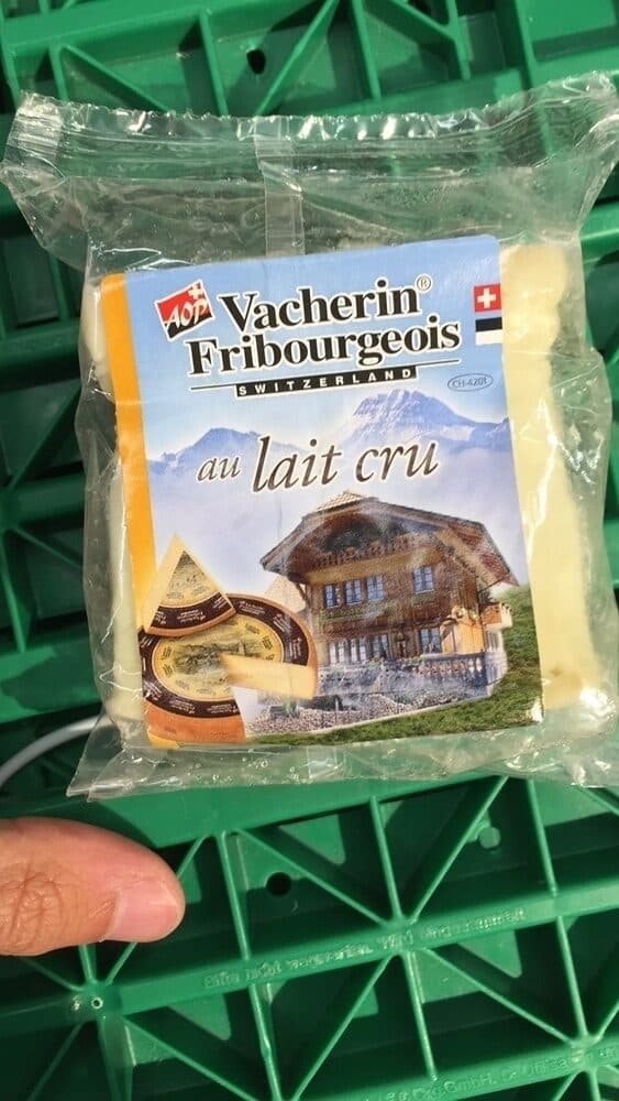 Open Food Facts Vacherin fribourgeois au lait cru packshot