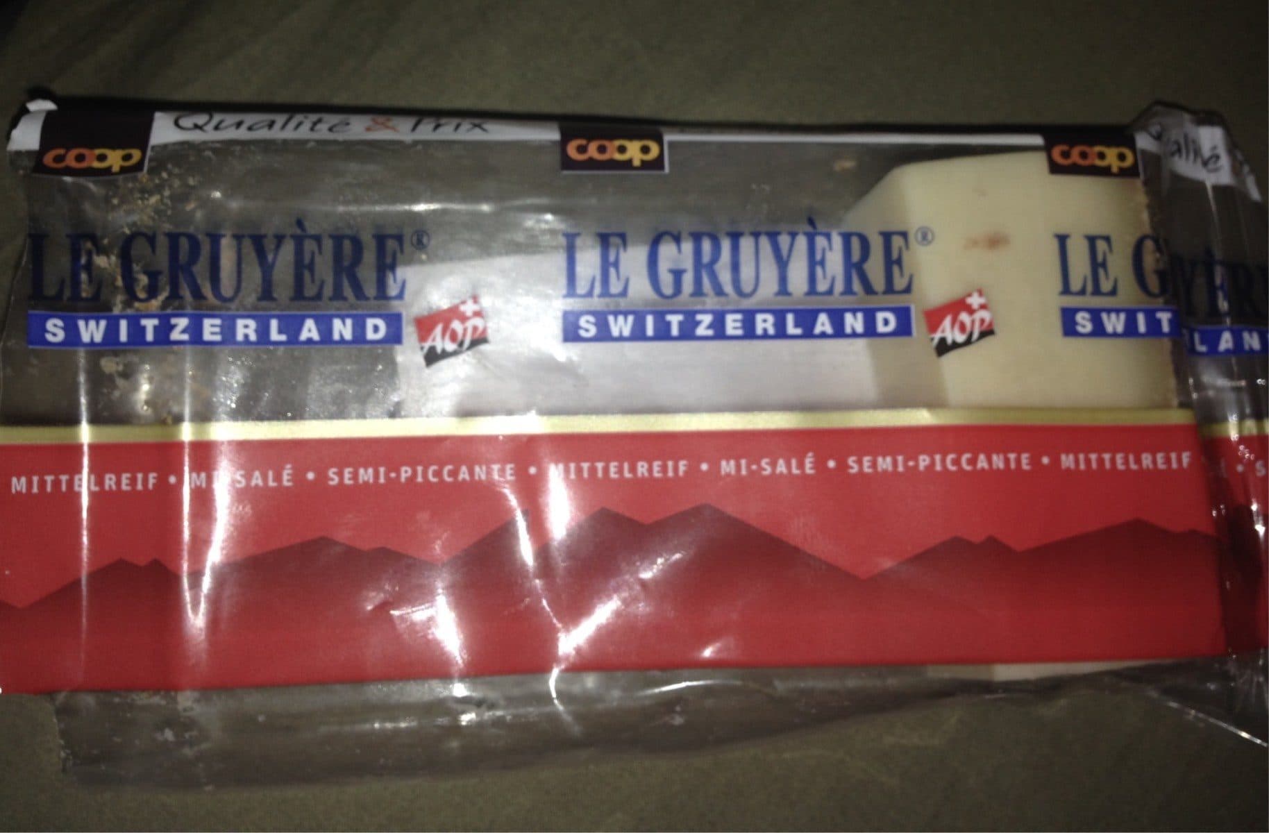 Coop Le gruyère Switzerland packshot