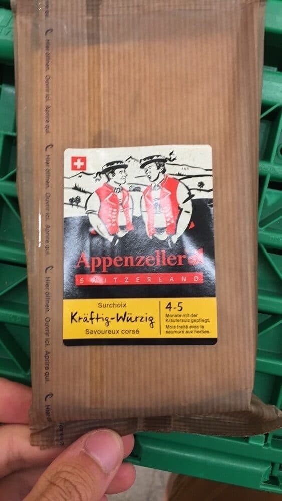 Open Food Facts Appenzeller switzerland savoureux corsé packshot