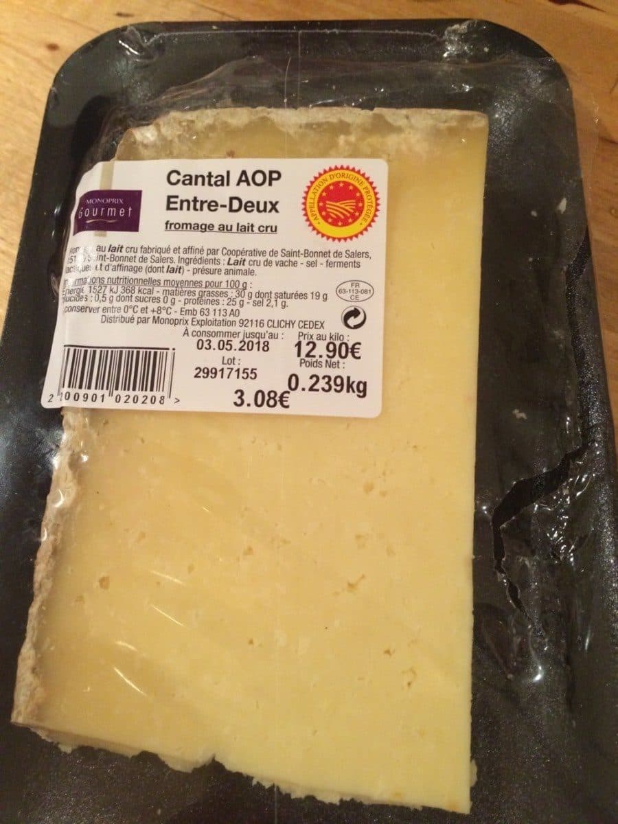 Open Food Facts Cantal aop packshot
