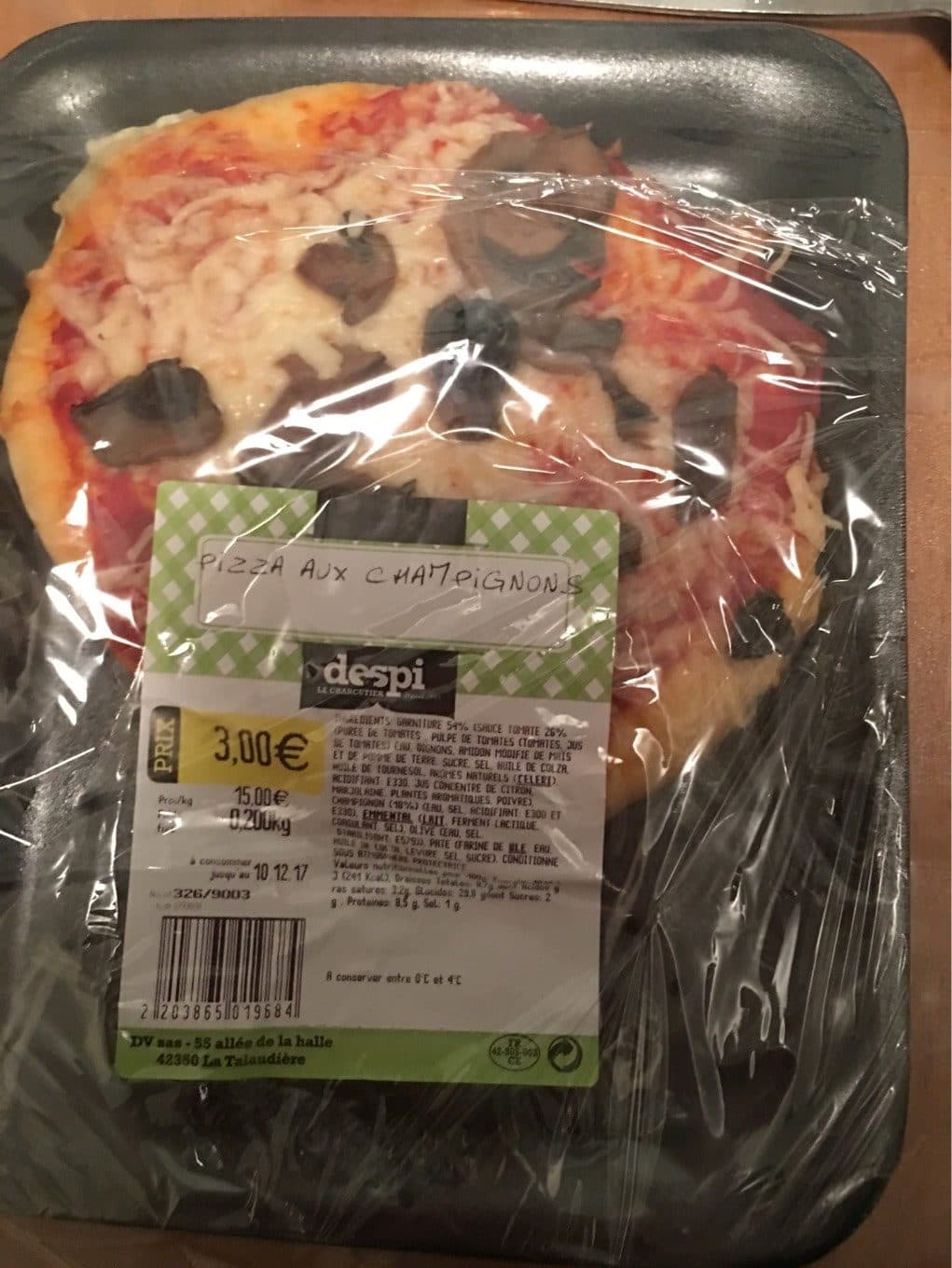 Despi Pizza champignion packshot