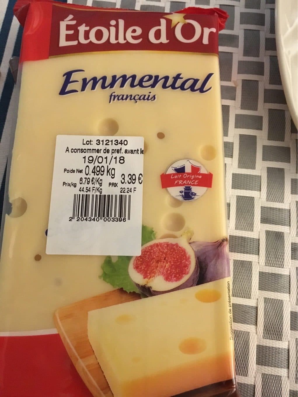 Etoile D’or Emmental packshot