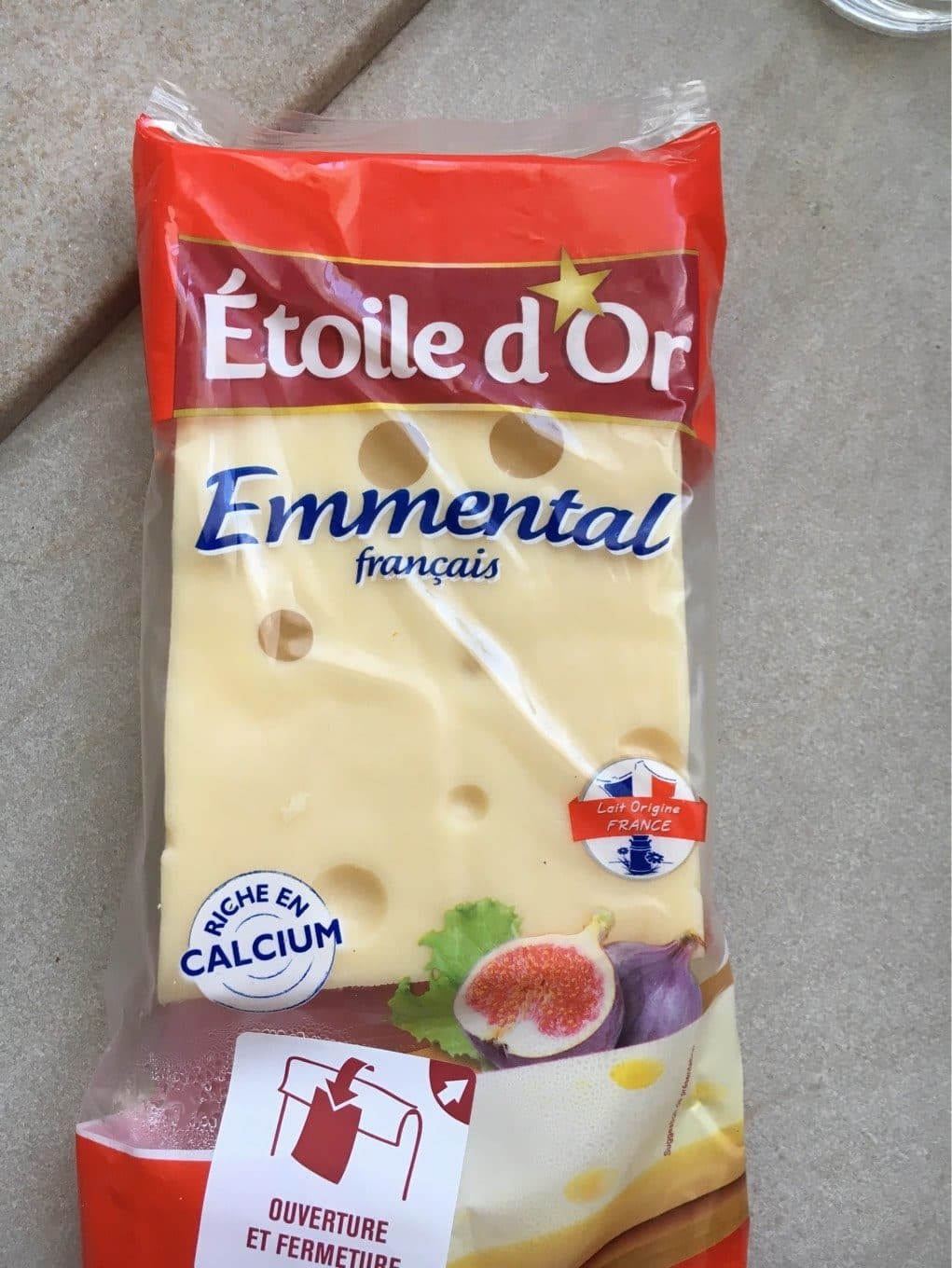 Étoile D’or Emmental français packshot