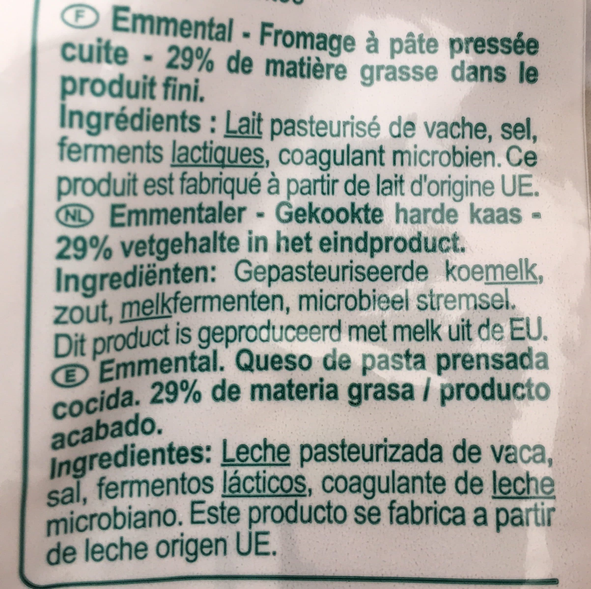 Carrefour Emmental bloc packshot