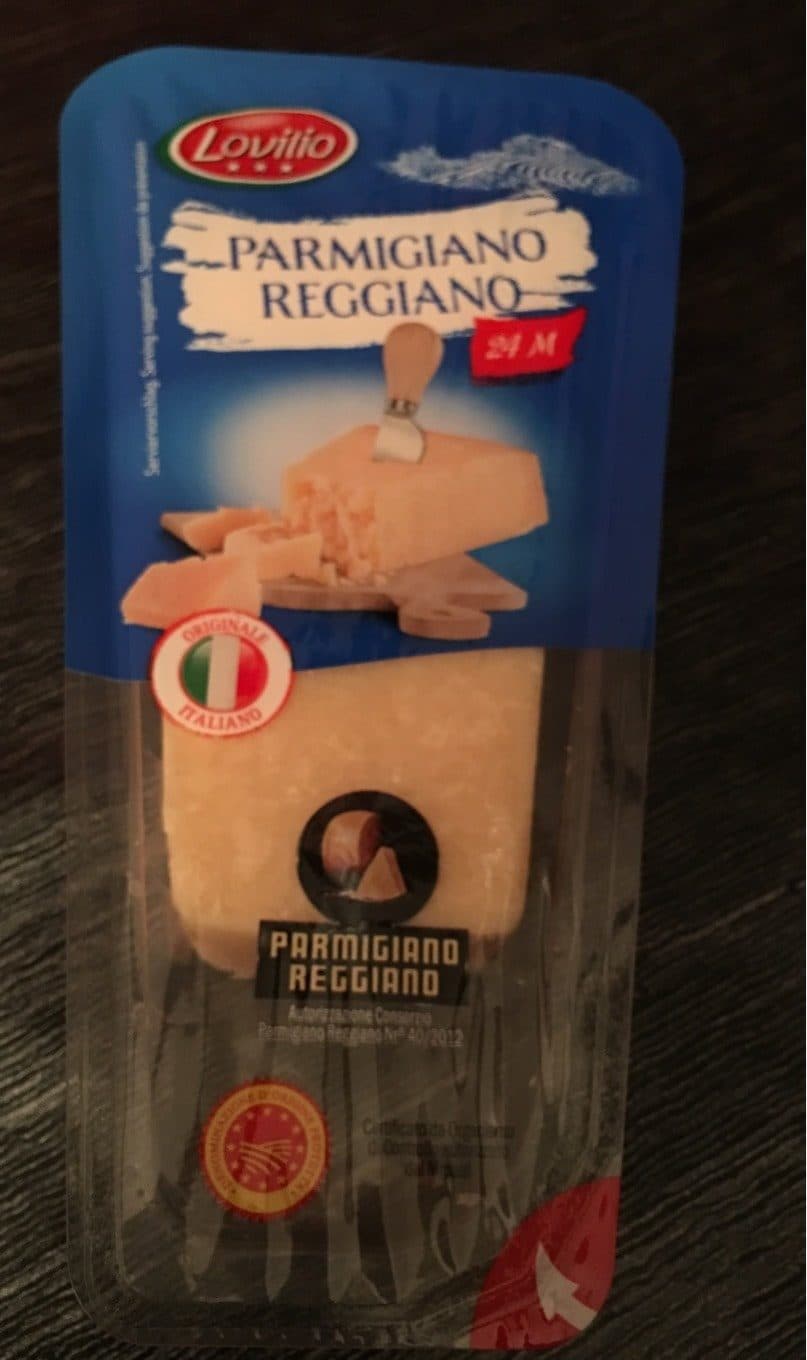Lovilio Parmigiano Reggiano packshot