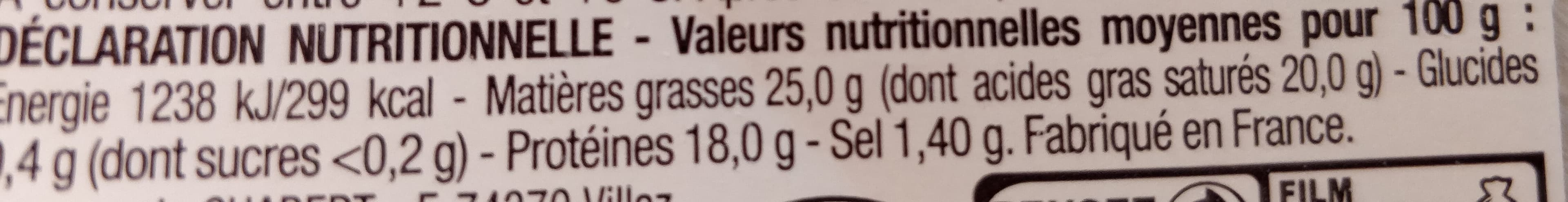 Saveurs de nos Régions Reblochon de Savoie au lait cru de vache packshot