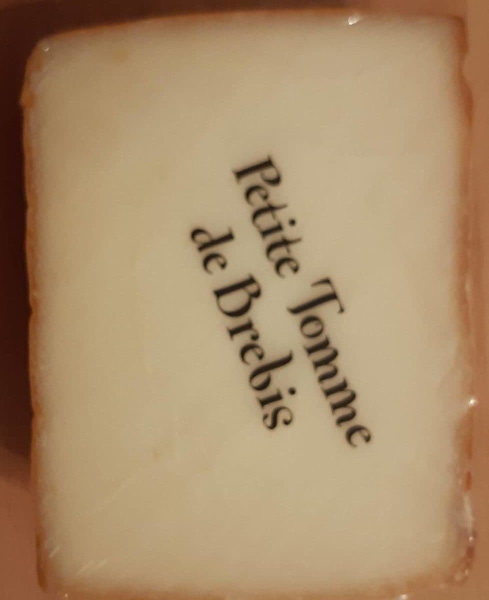 Open Food Facts Petite tomme de brebis packshot