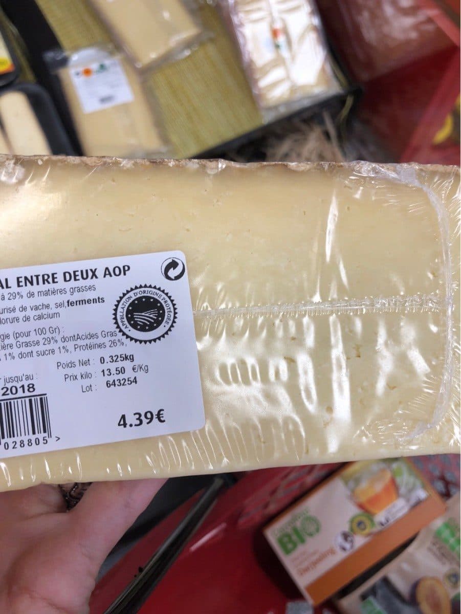 Open Food Facts Cantal entre deux packshot
