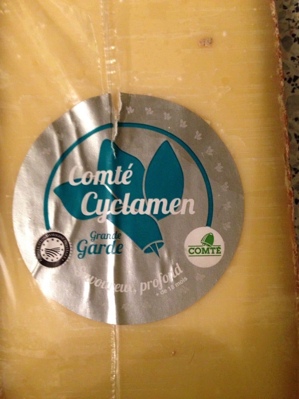 Cyclamen Comté packshot