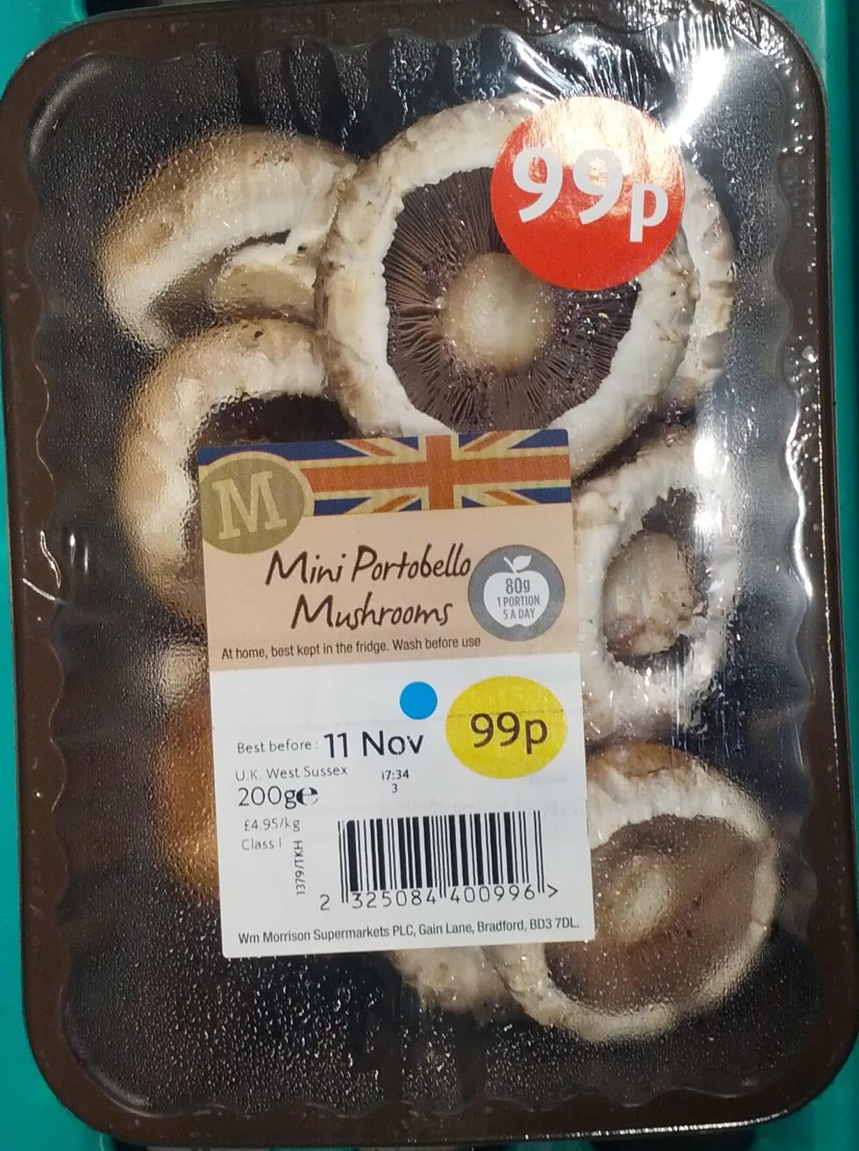 Morrisons Mini Portobello Mushrooms packshot