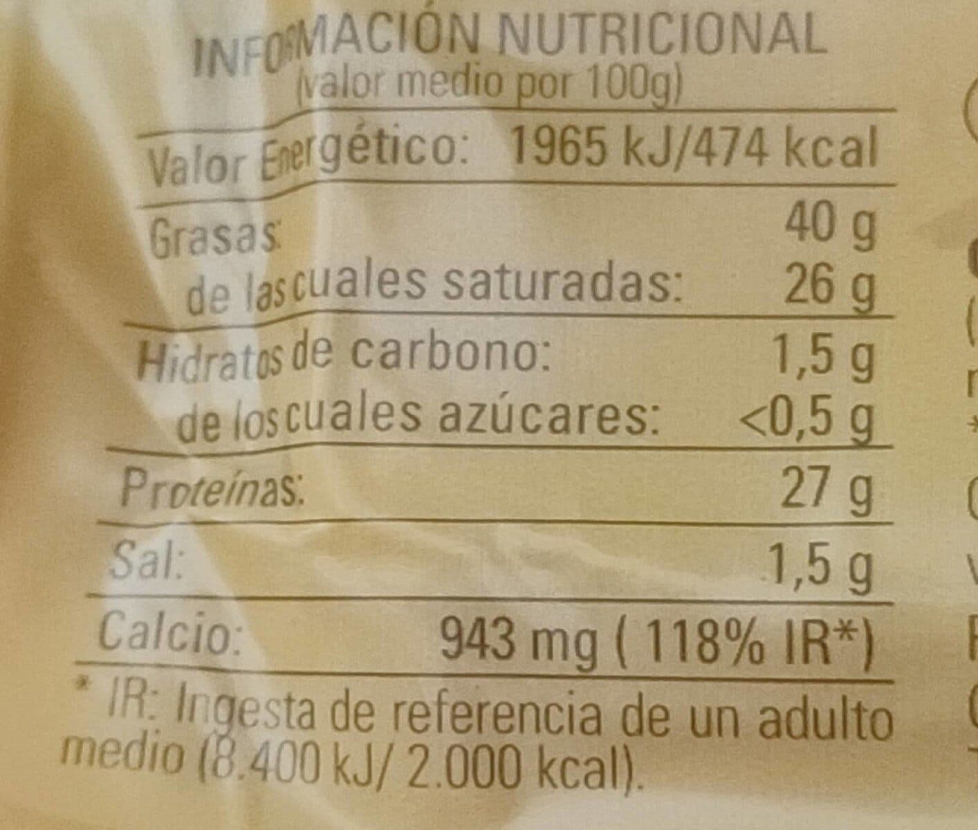 Entrepinares Queso de mezcla madurado packshot