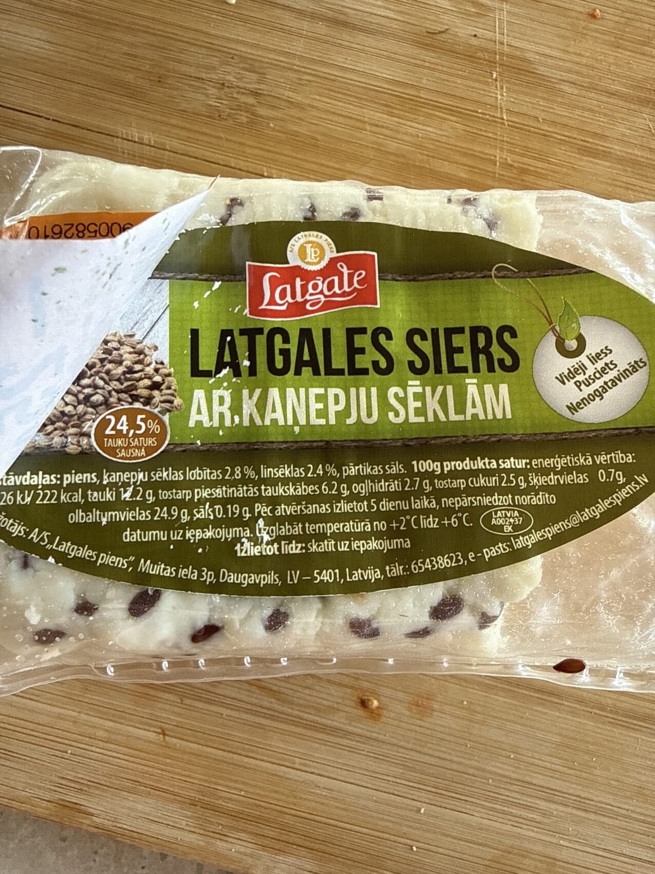 Latgale Siers Ar Kanepju Seklam packshot