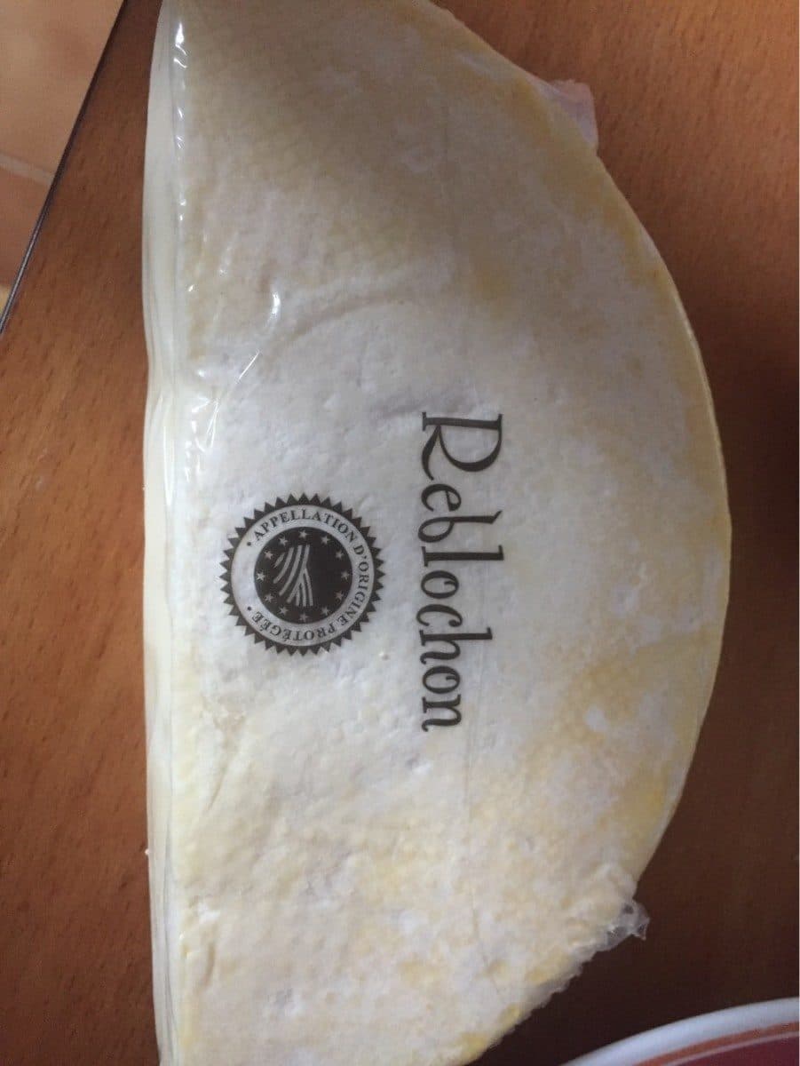 Open Food Facts Reblochon packshot