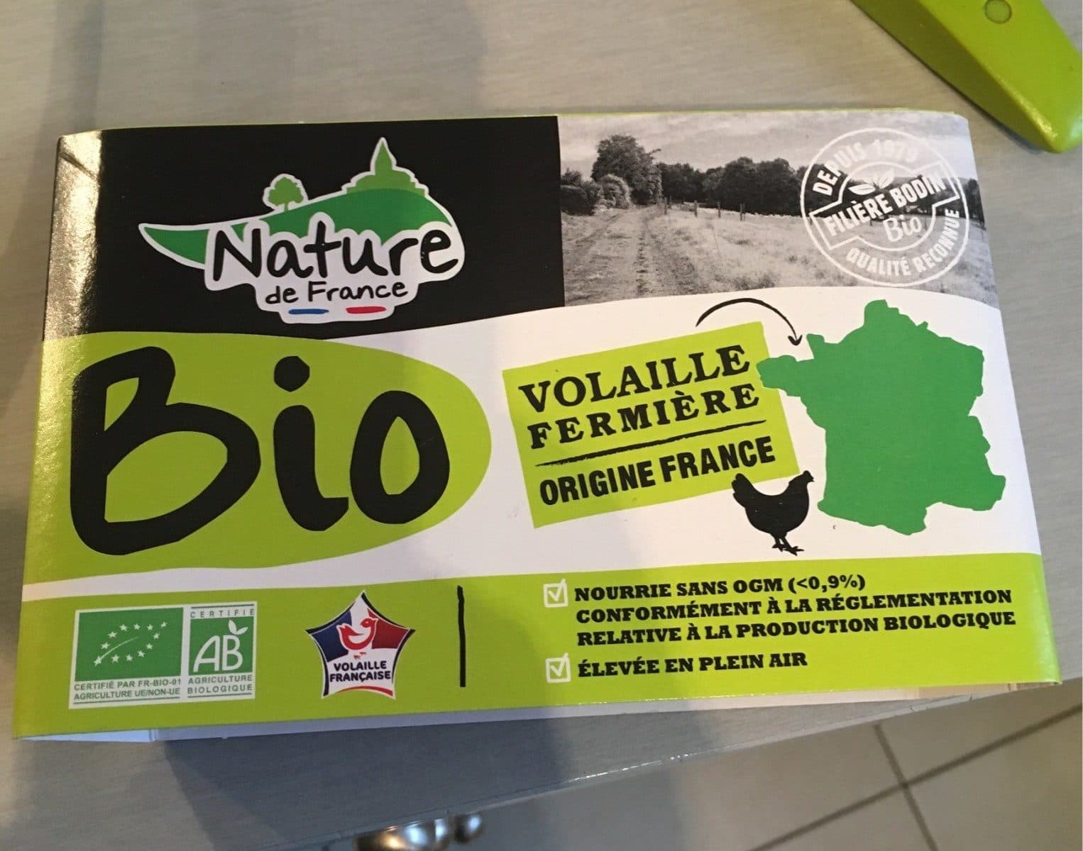 Open Food Facts Saucisses herbes de volailles bio packshot