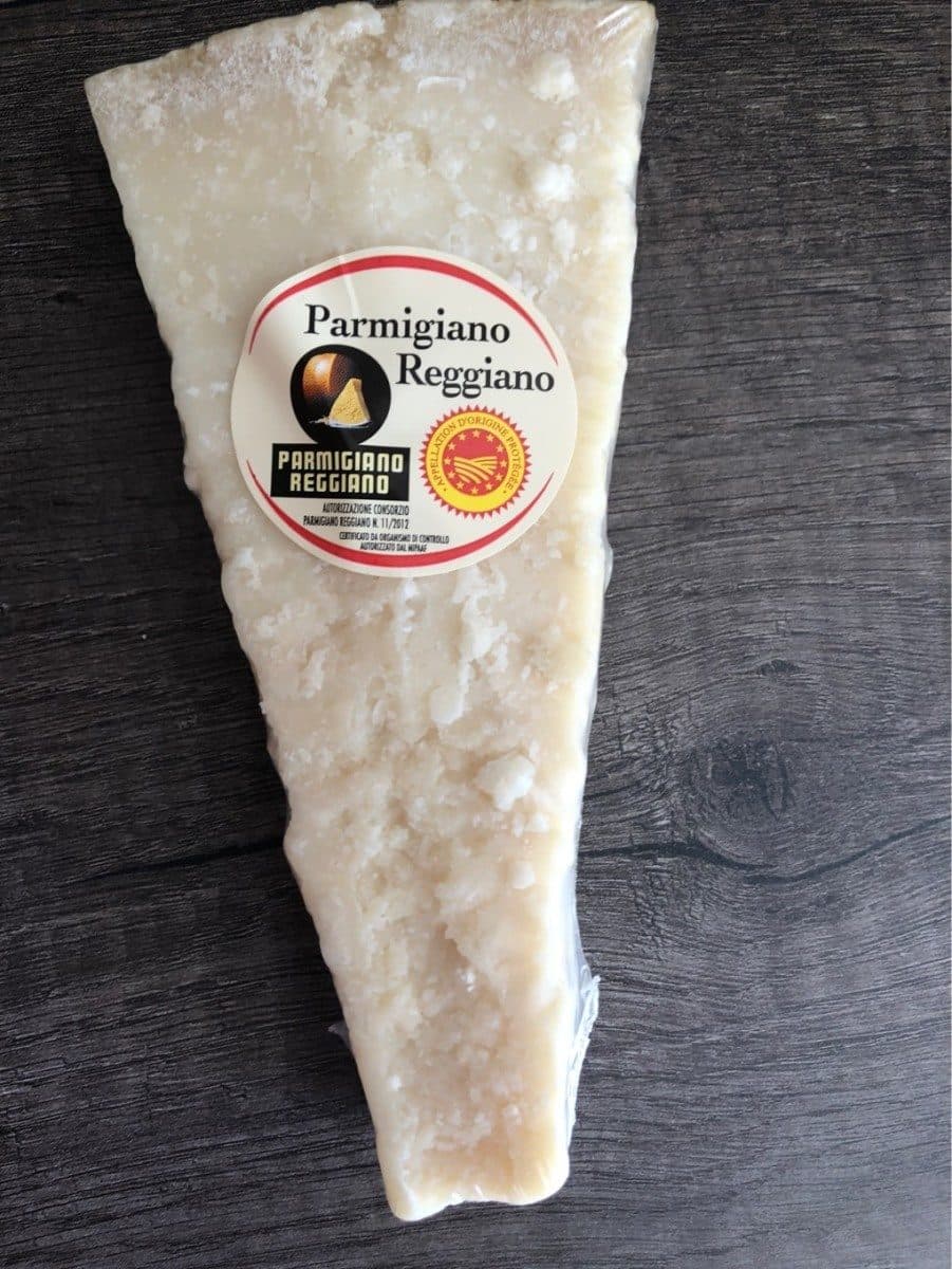 Open Food Facts Parmigiano reggiano aop packshot