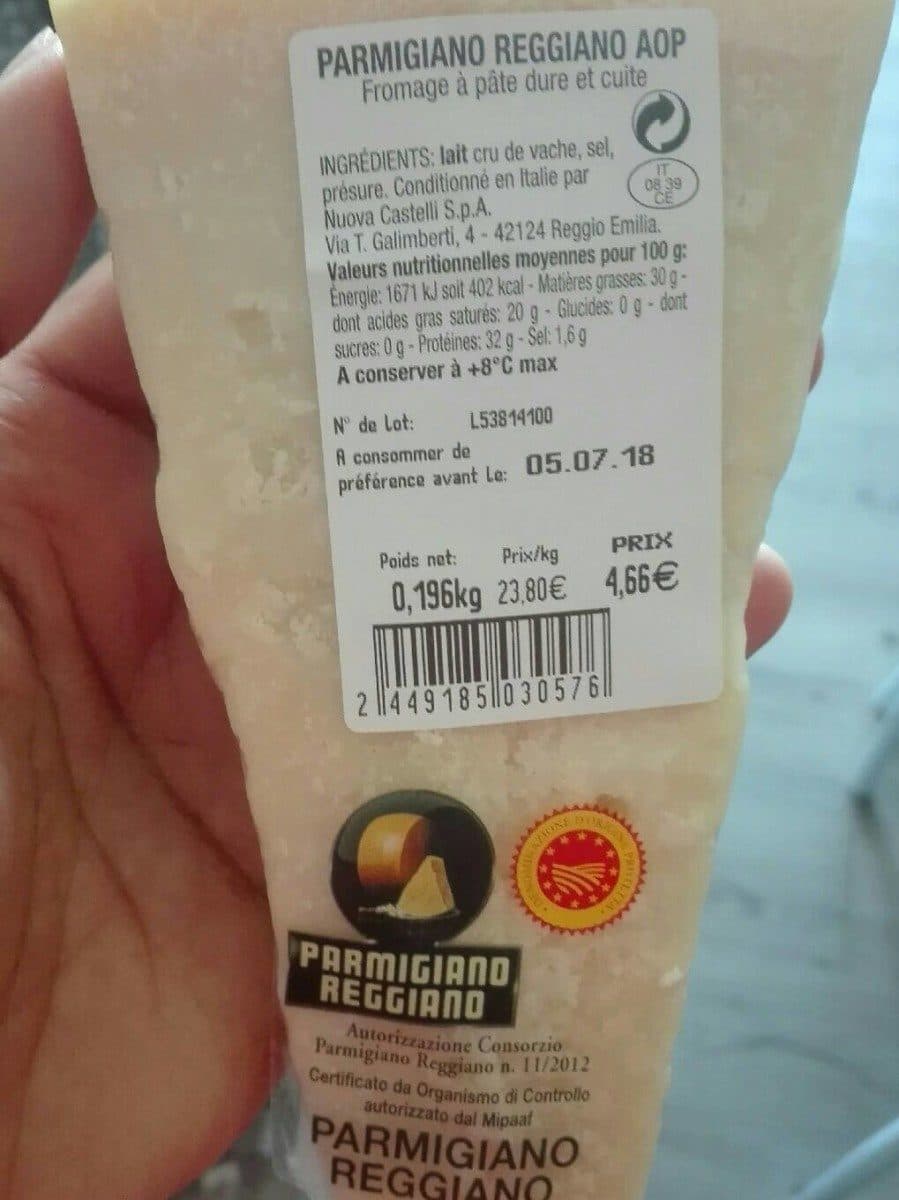 Open Food Facts Parmigiano reggiano AOP packshot