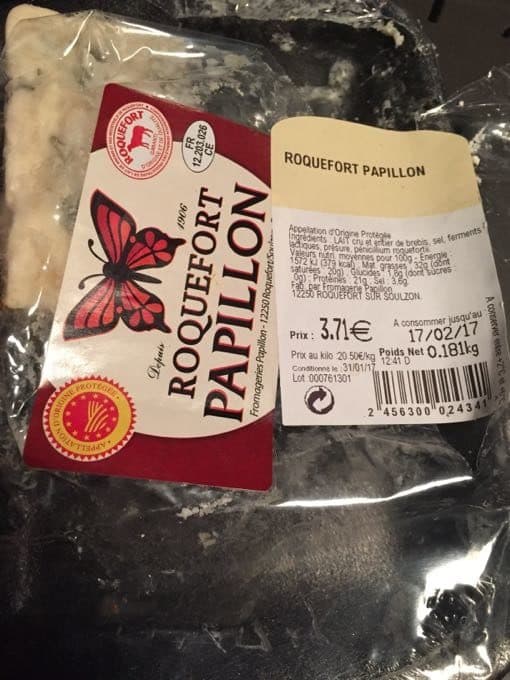 Papillon Roquefort packshot