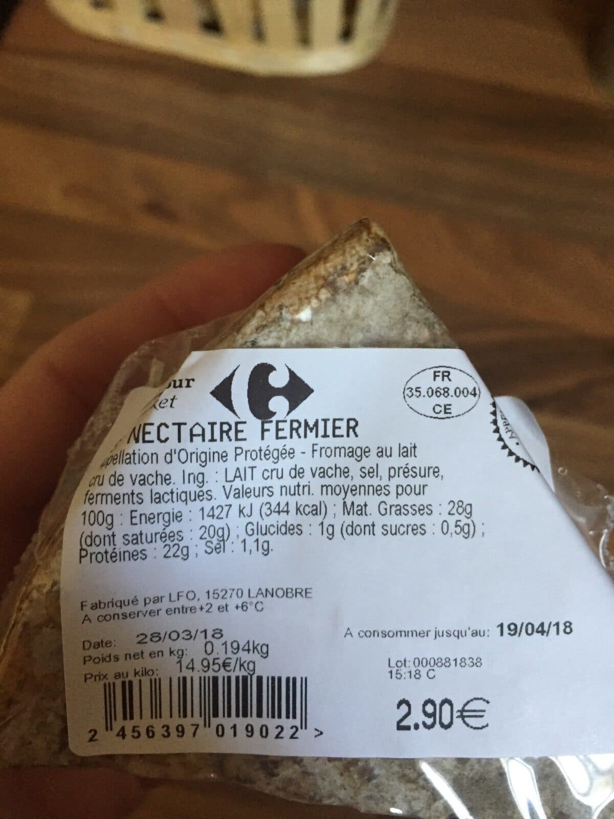 Open Food Facts St Nectaire fermier packshot