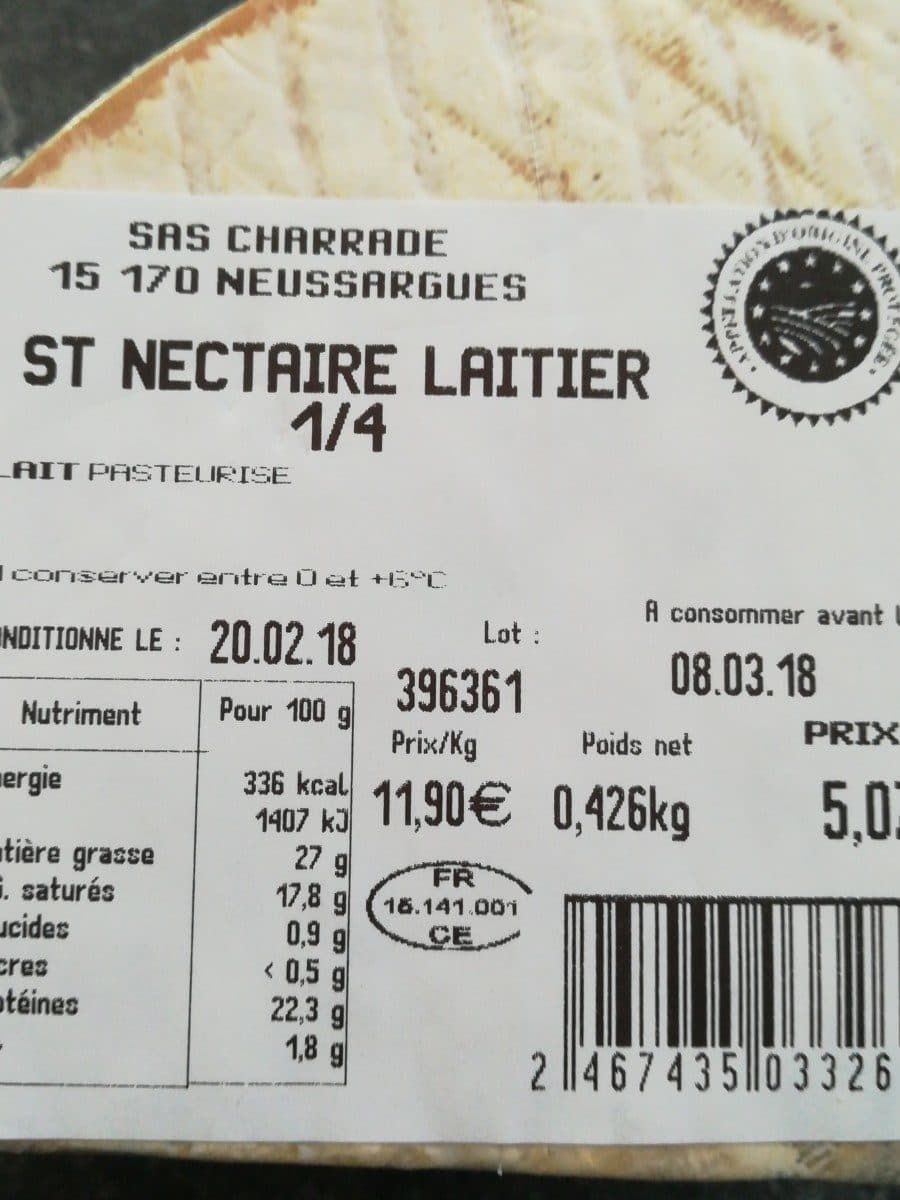 Sas Charrade Saint nectaire laitier packshot