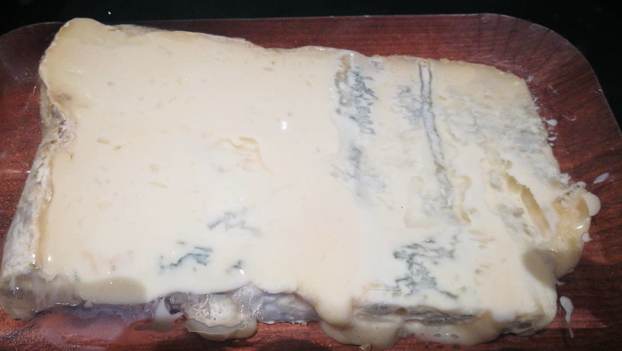 Open Food Facts gorgonzola DOP packshot