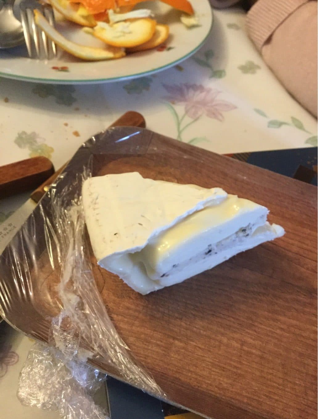 Grand Frais Fromage a la truffe ete packshot
