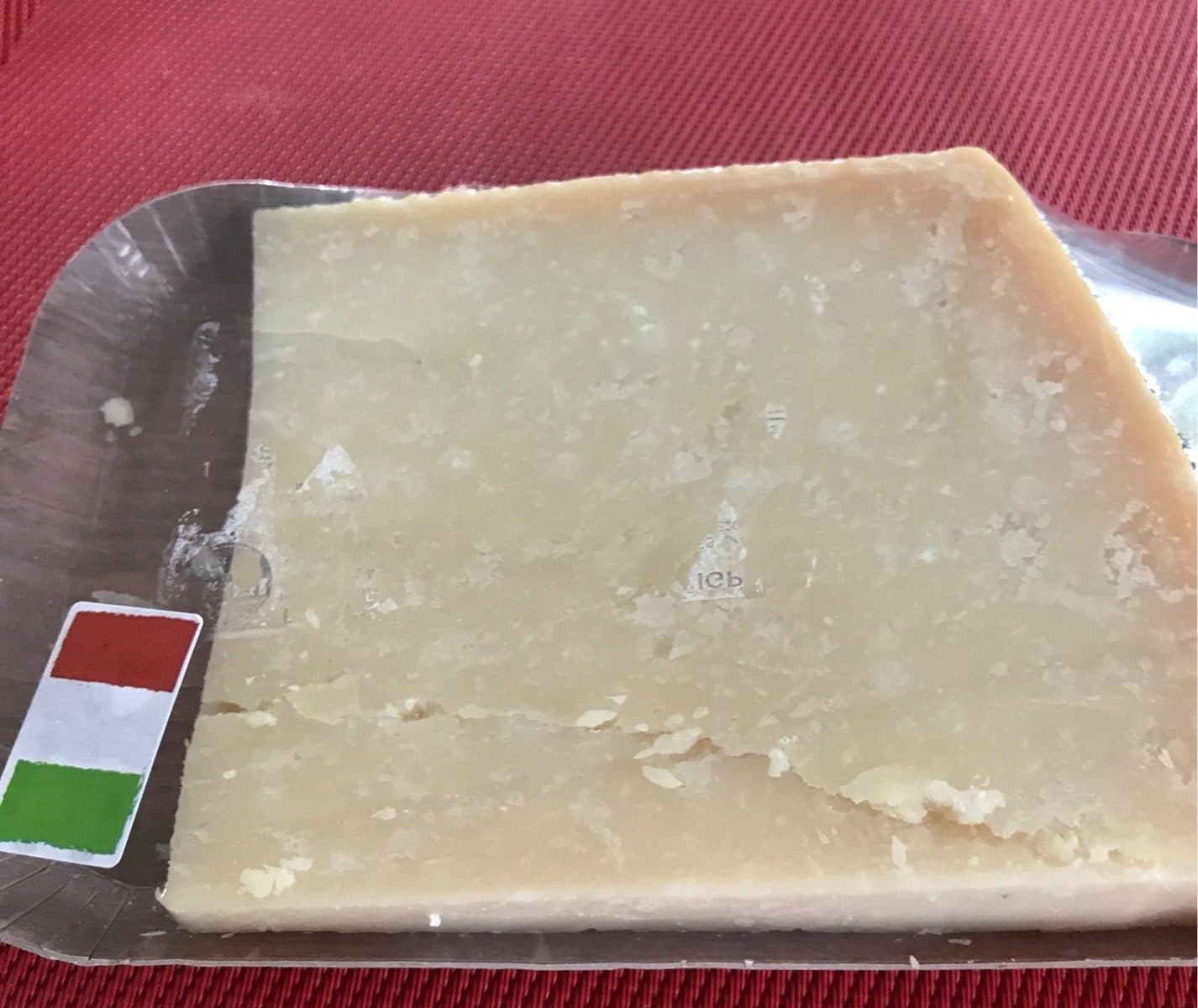 Open Food Facts Parmesan packshot