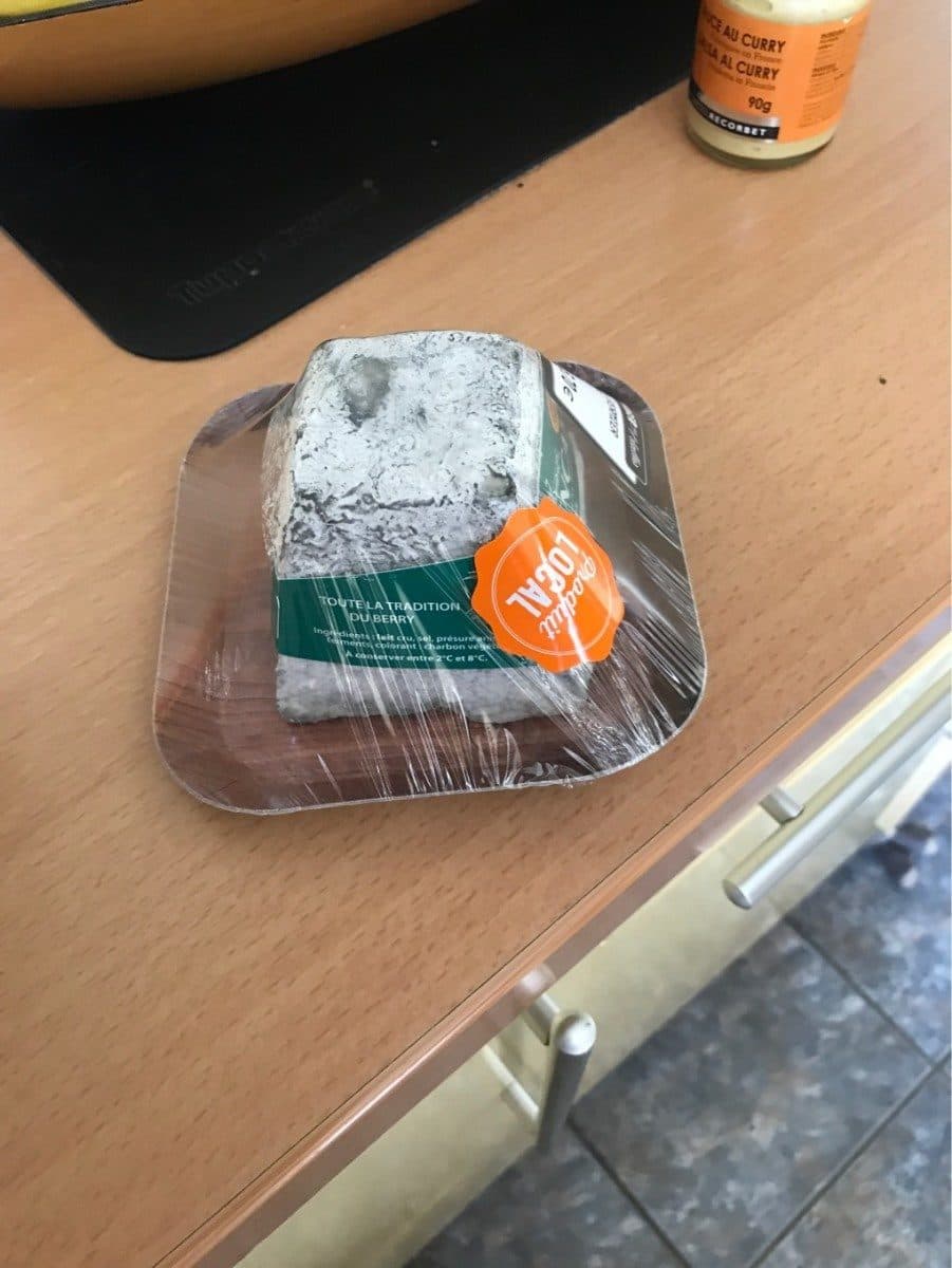 Open Food Facts Valencay aop chevre packshot