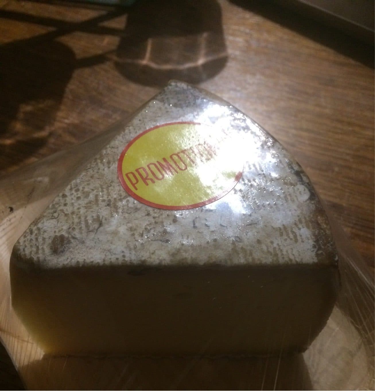 Le Fromager Des Halles Tomme de savoie packshot