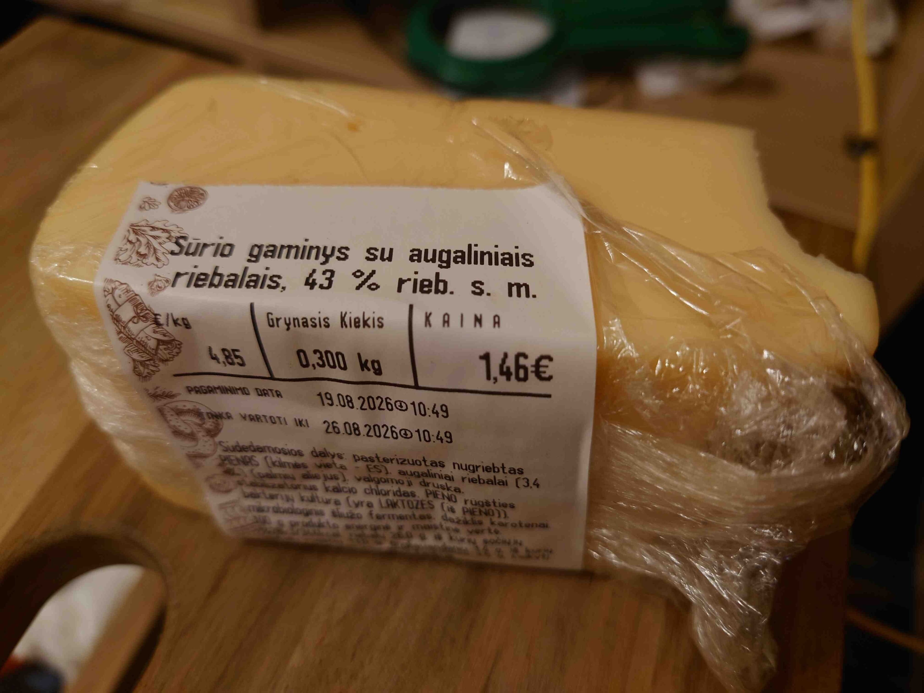 Maxima Sūrio gaminys su augaliniais riebalais 43% packshot