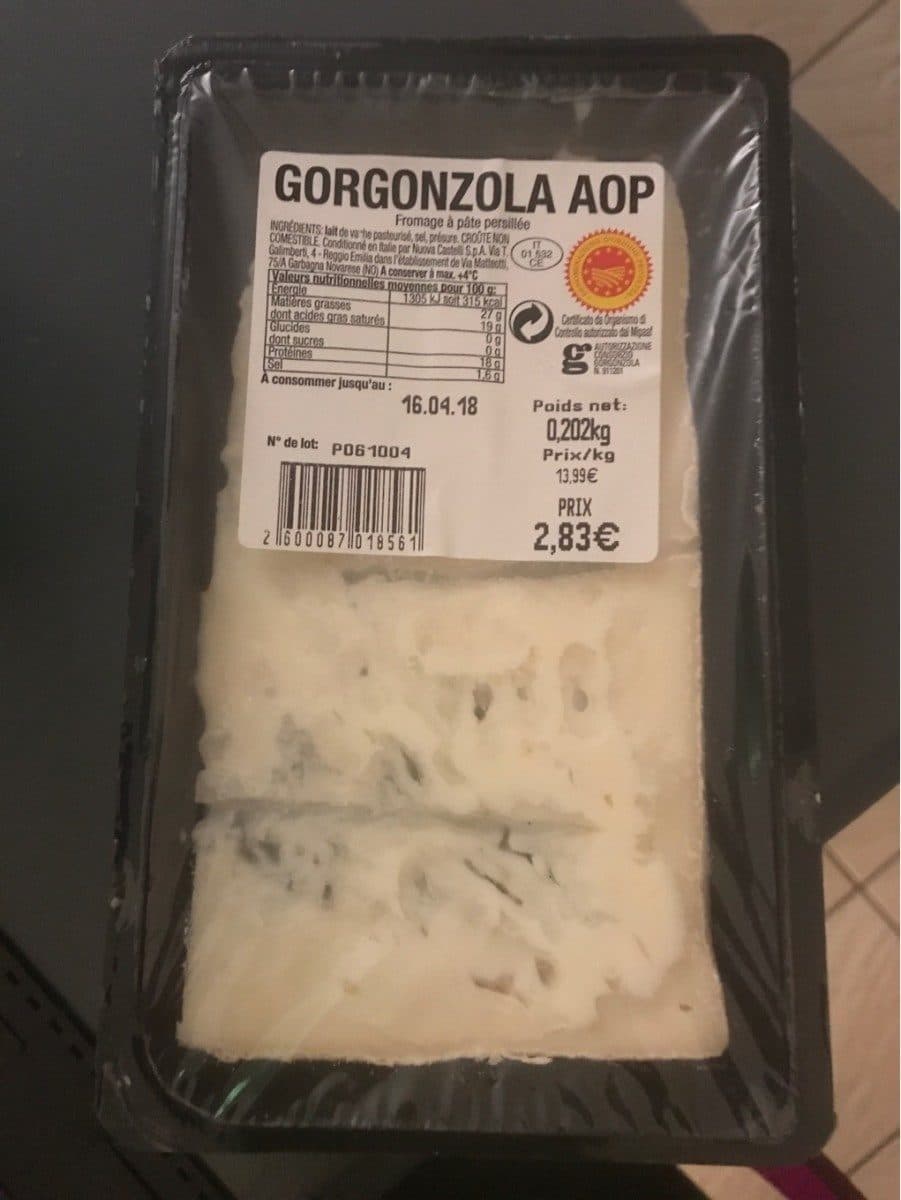 Open Food Facts Gorgonzola AOP packshot