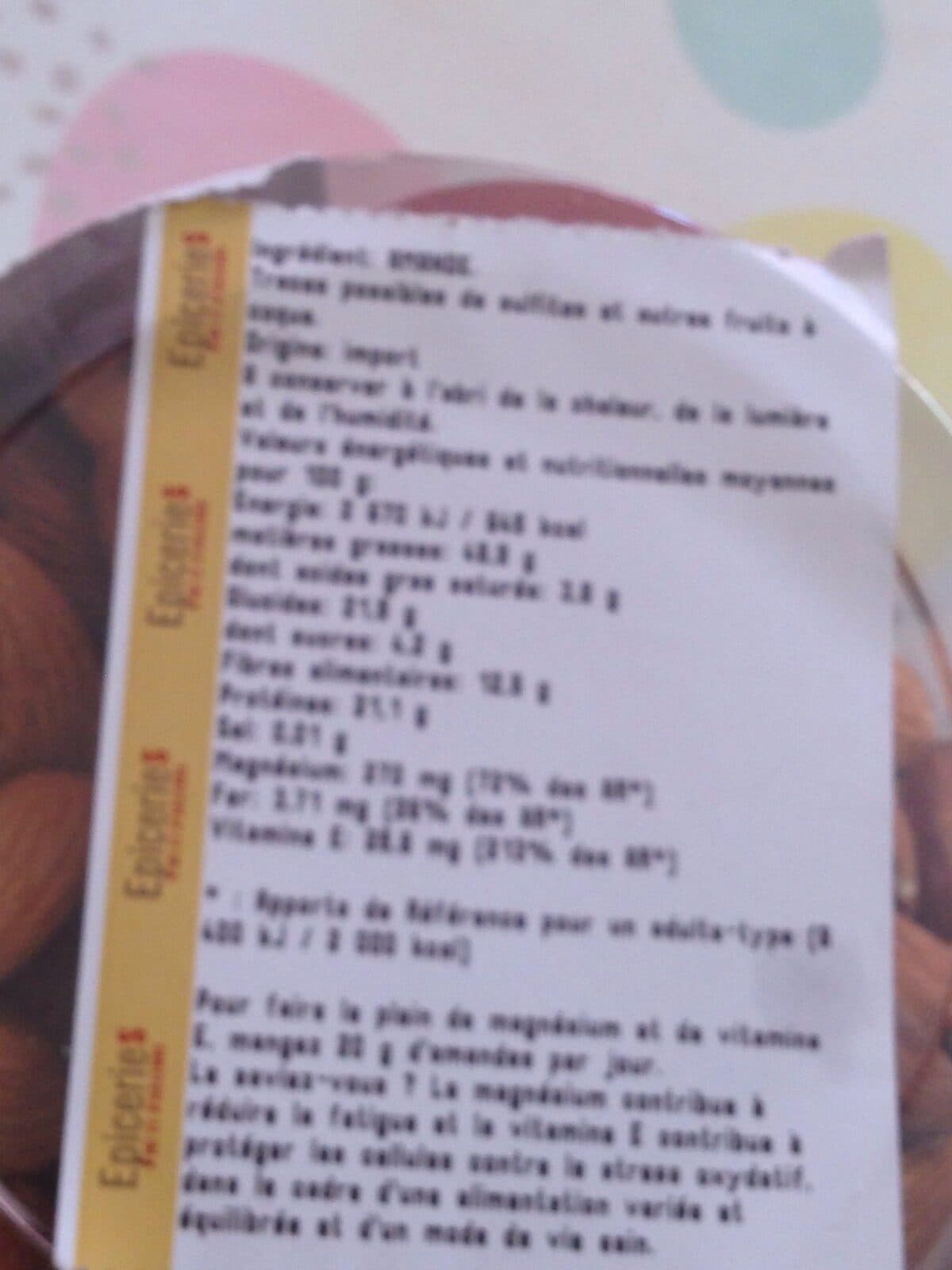 Open Food Facts Amandes decortiquees packshot