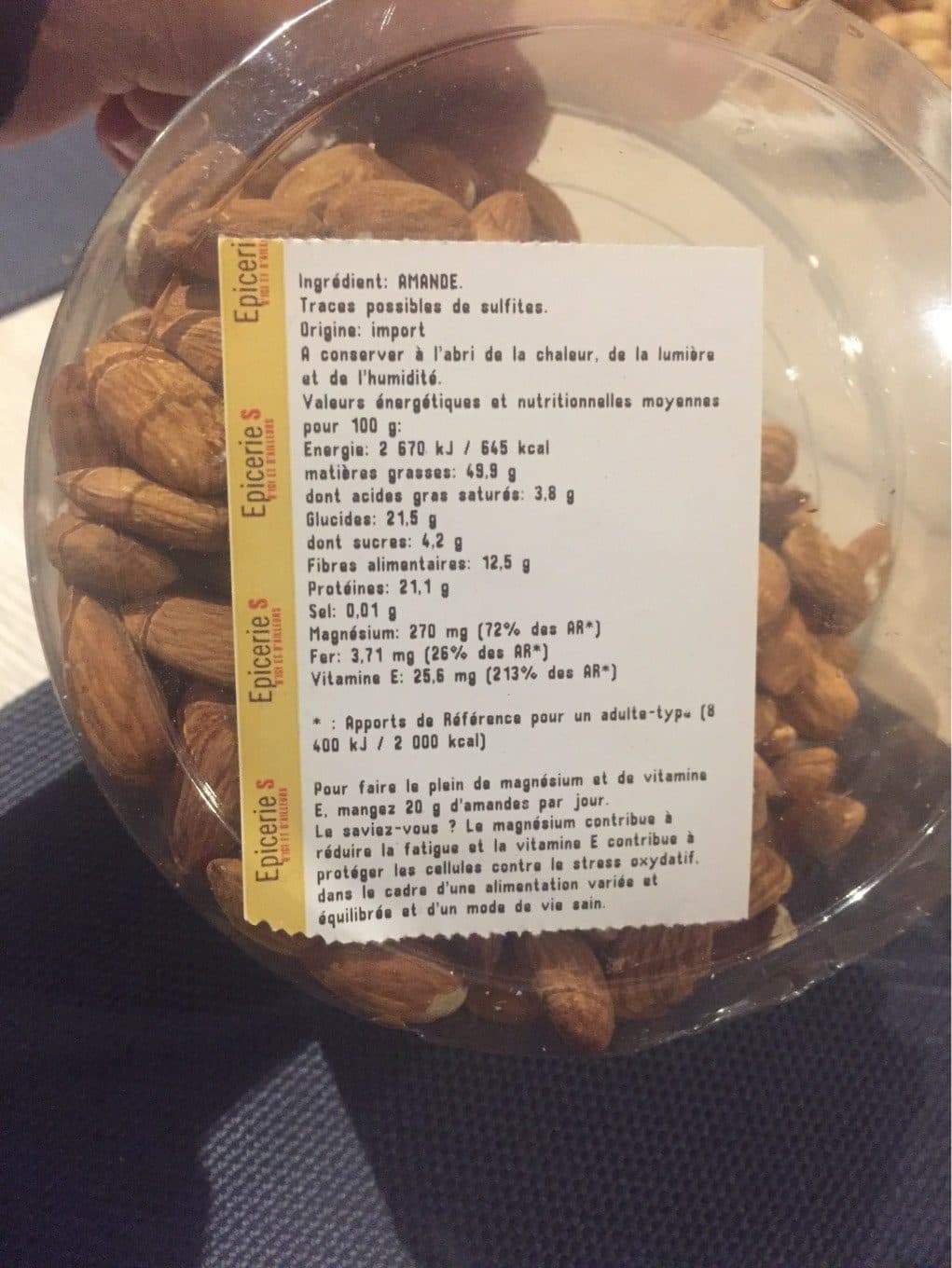 Épiceries D’ici Et D’ailleur Amandes décortiquées packshot