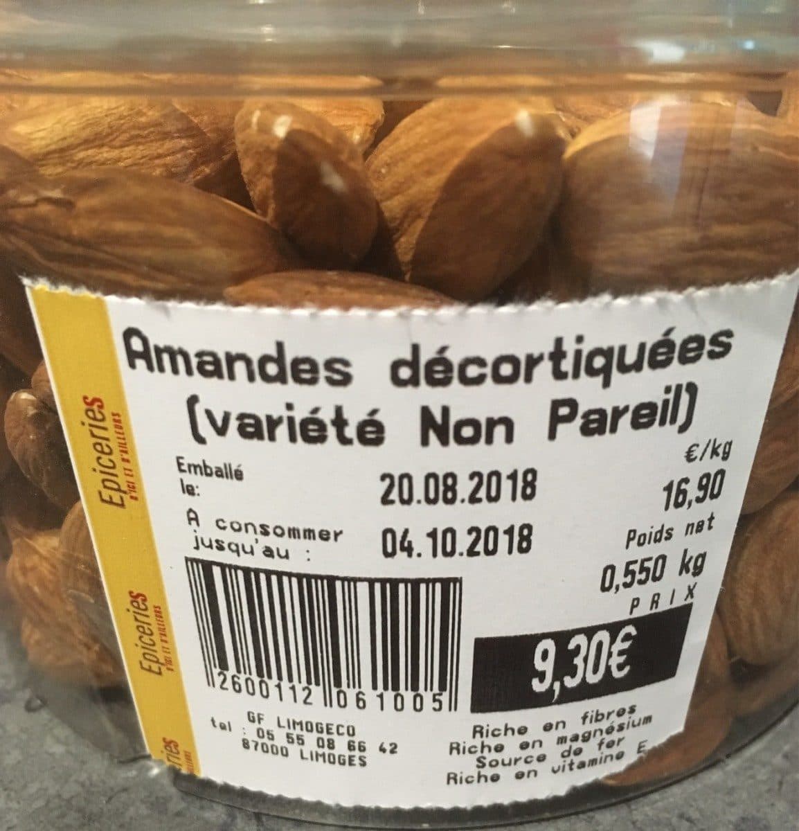 Open Food Facts Amandes decortiquées packshot
