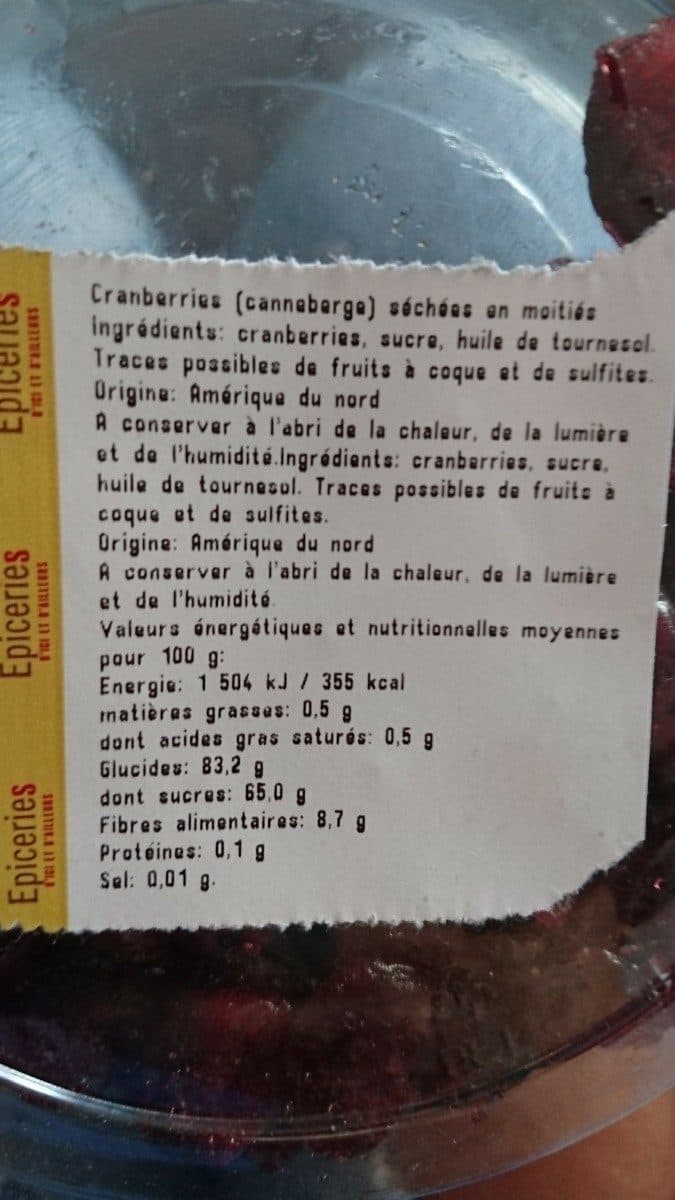 Open Food Facts Cranberries séchées en moitie packshot