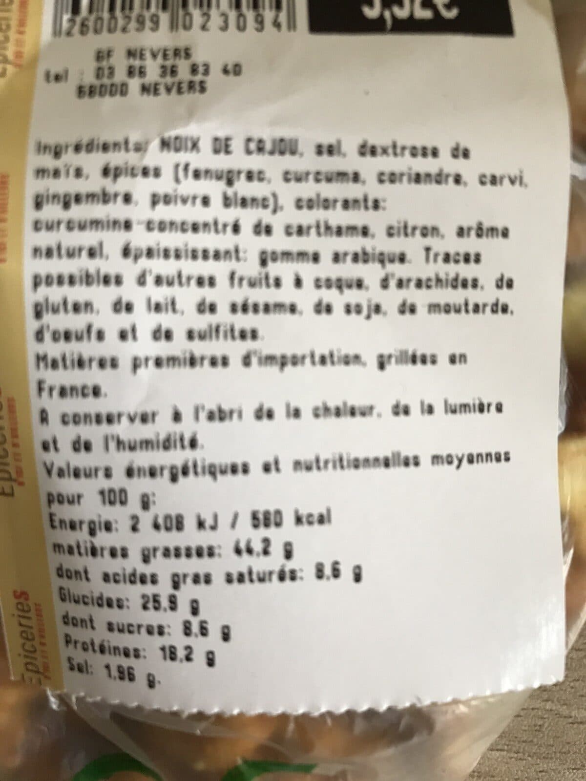 Open Food Facts Noix de cajou grillees aromatisees curry packshot